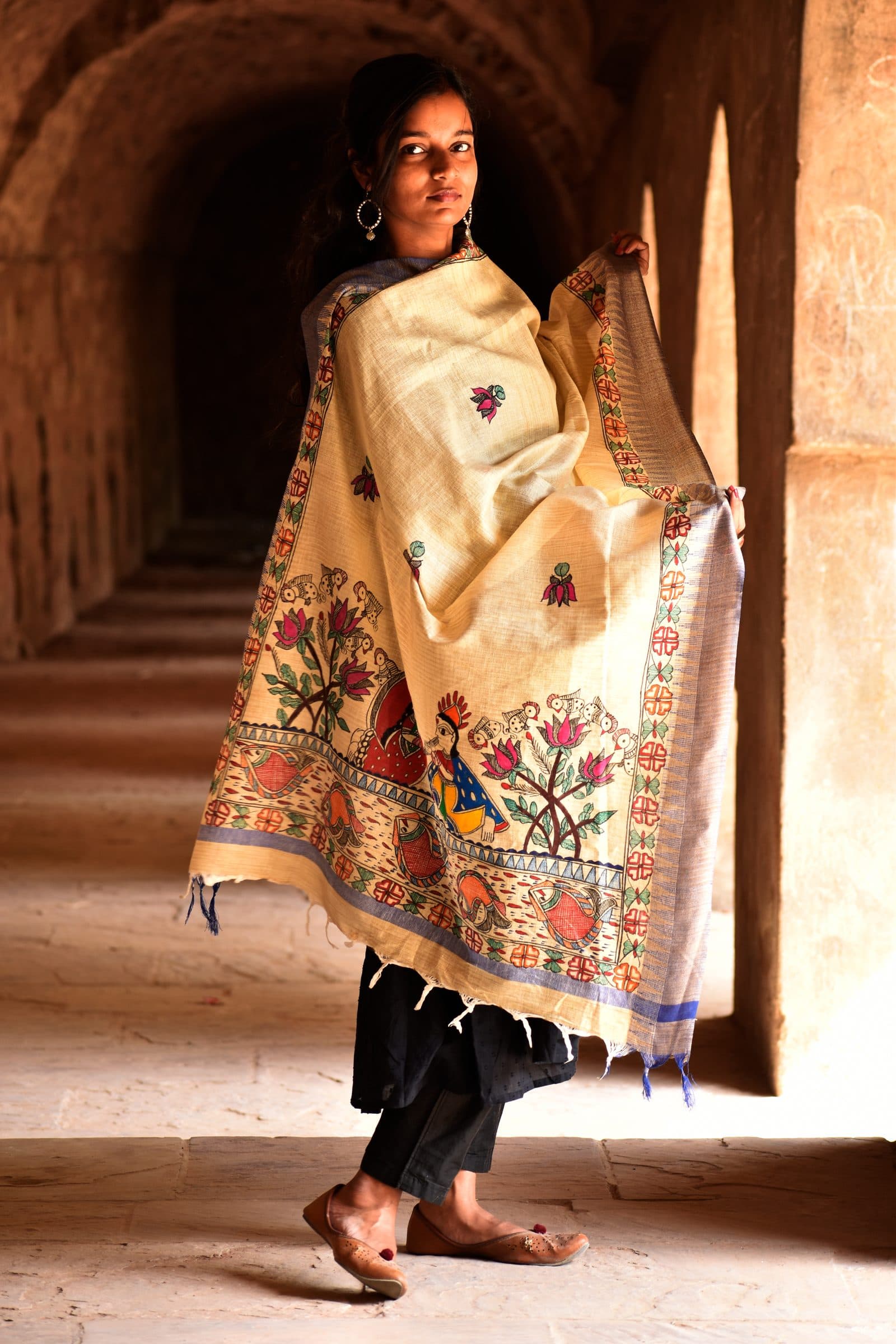 Madhubani Hand-Painted Radha Krishna Cotton Dupatta image 2