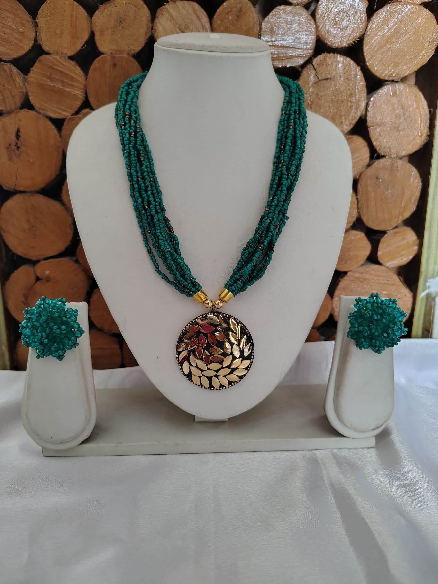All-Day Statement Beaded Necklace Set image 17