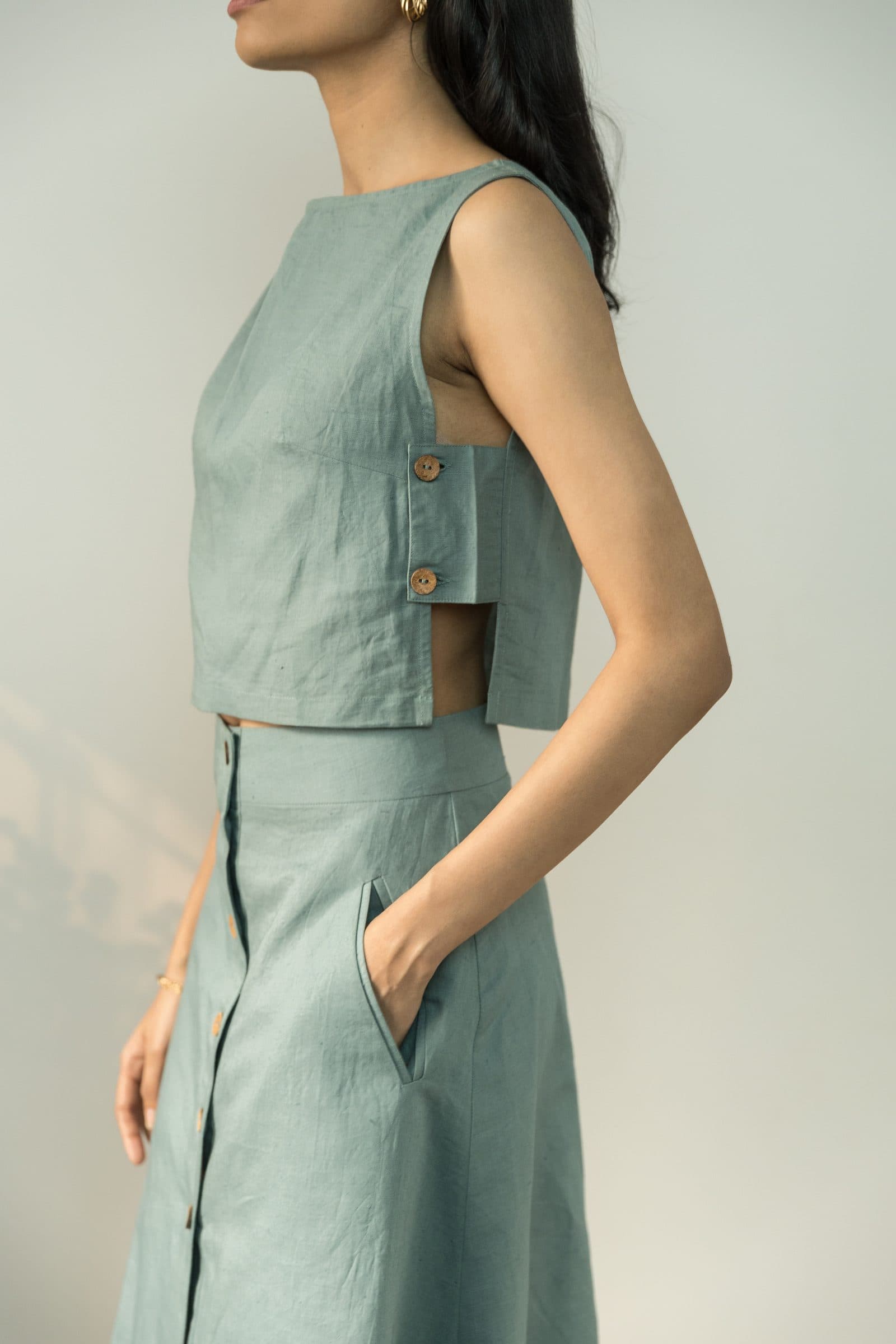 BOAT NECK CROP TOP image 2