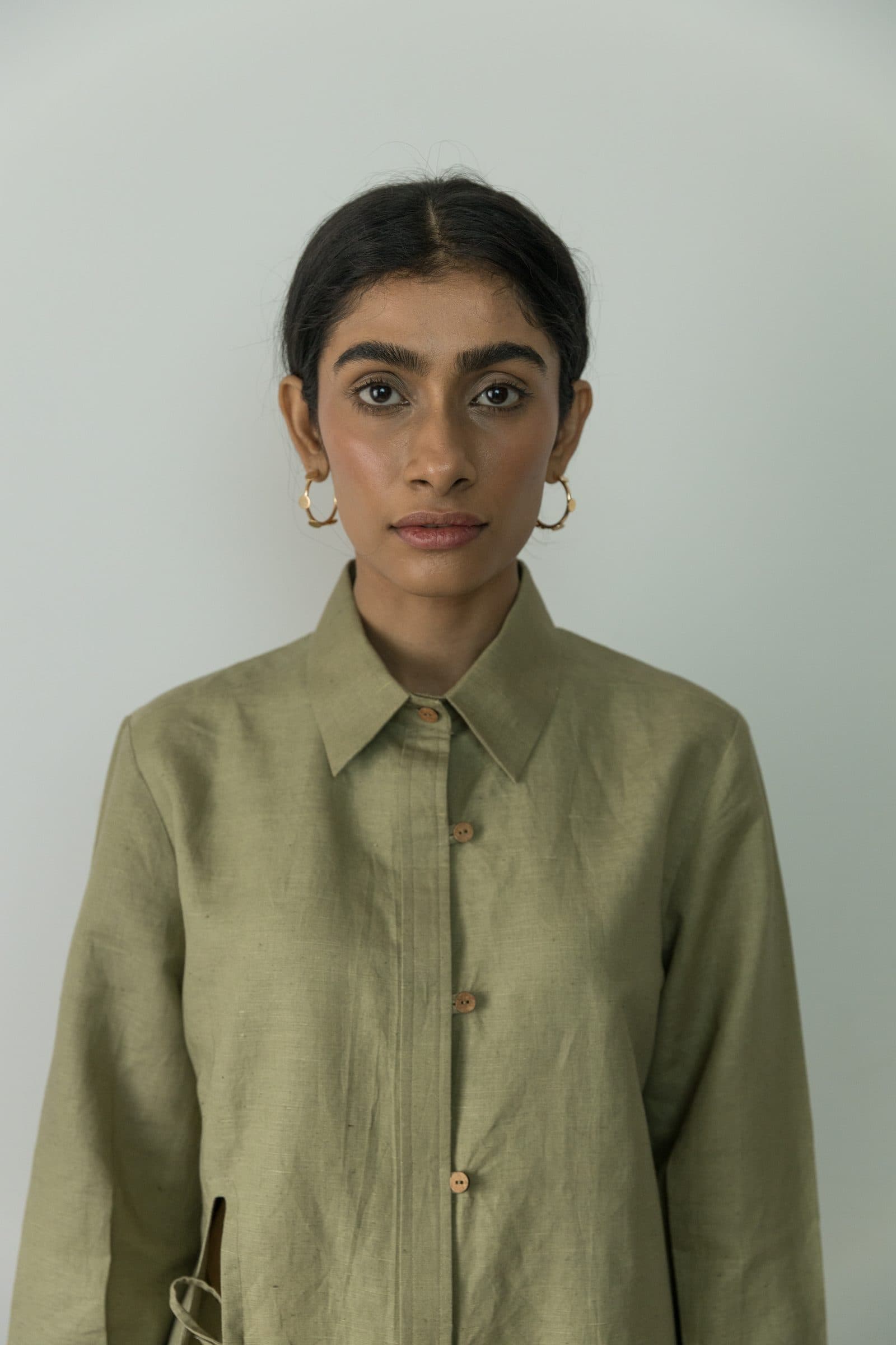 FRONT SLIT SHIRT image 5