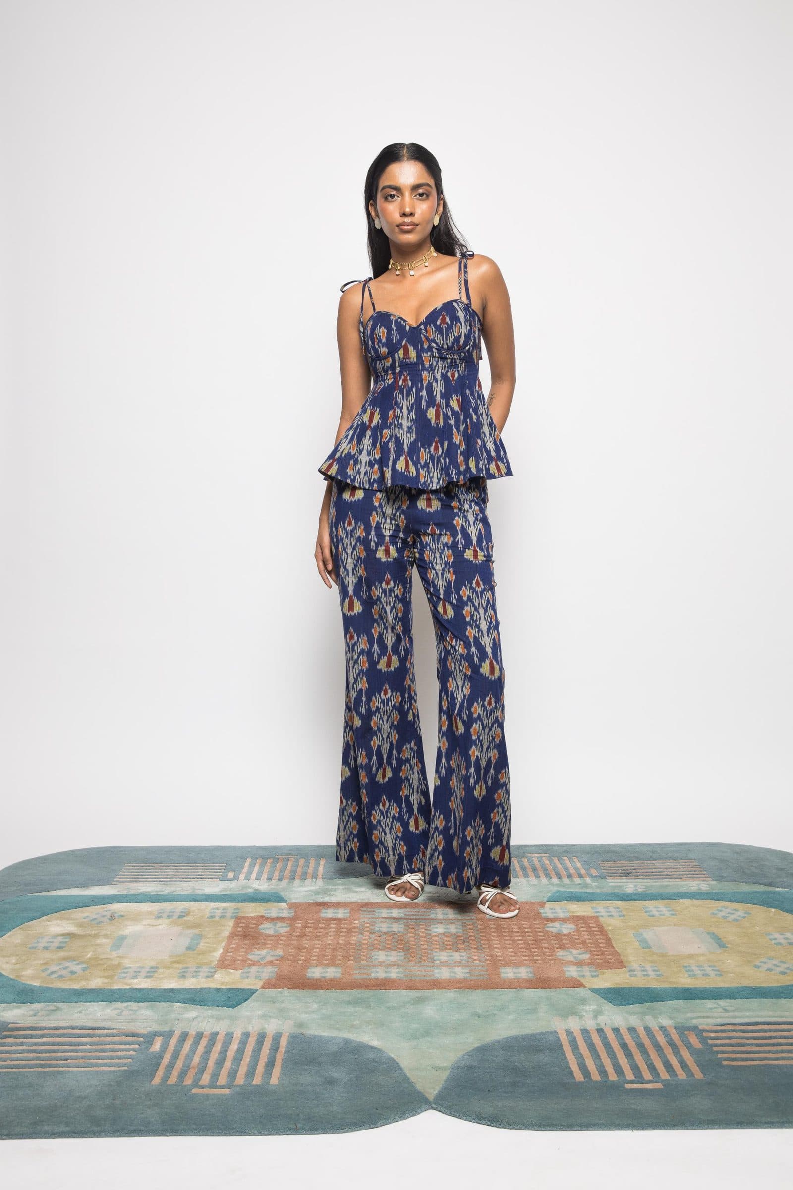 FIT & FLARE CORSET image 3
