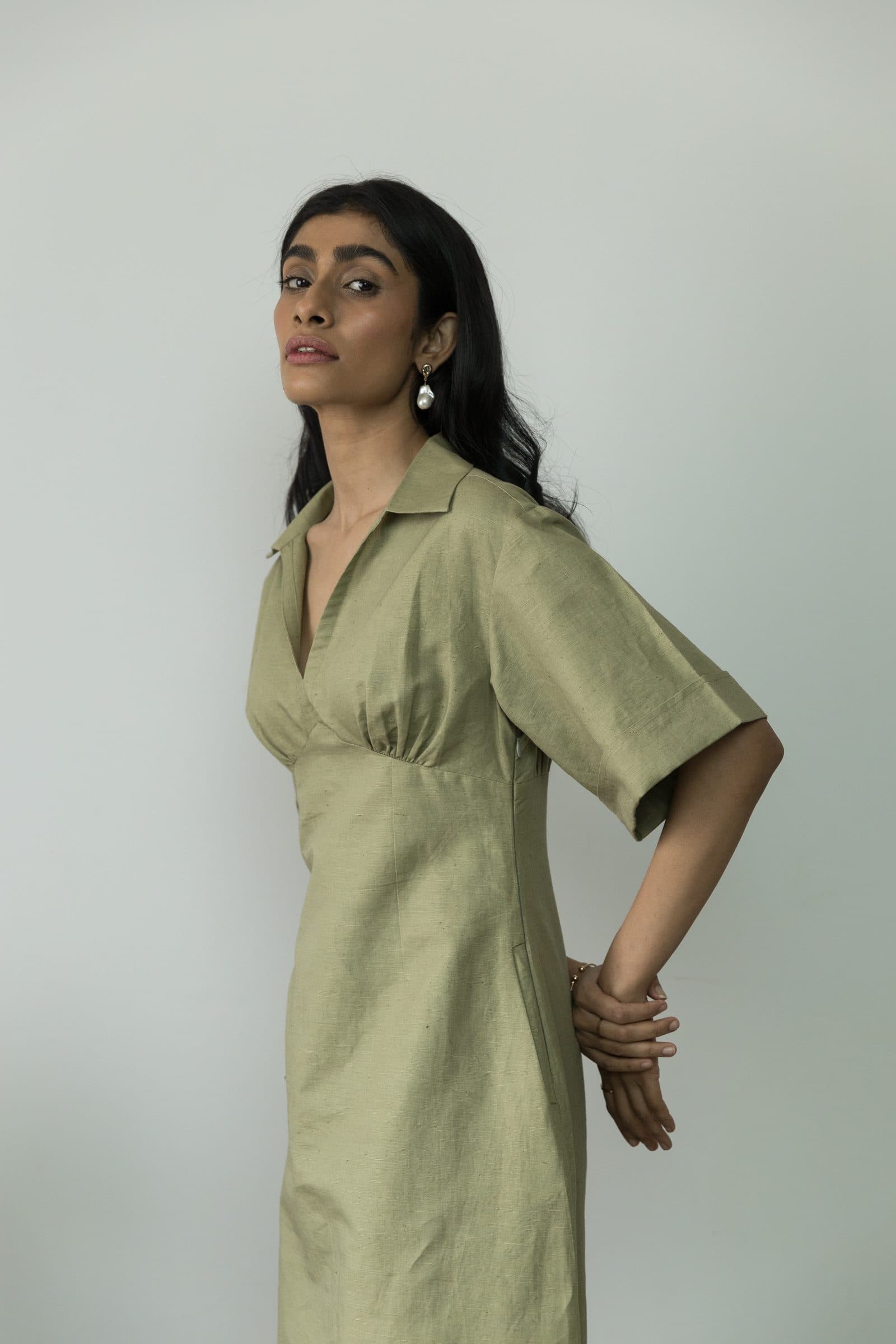 WIDE SLEEVE COLLARED MIDI image 6
