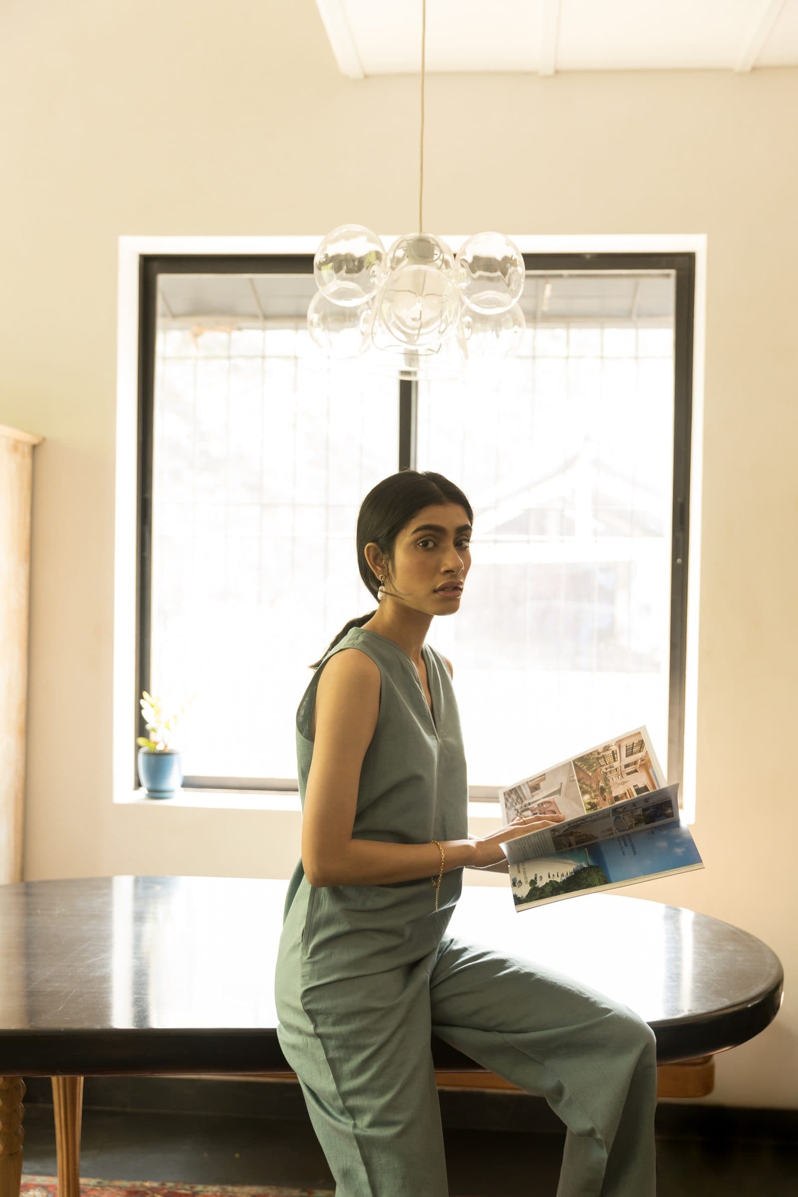 RELAXED-FIT JUMPSUIT image 4