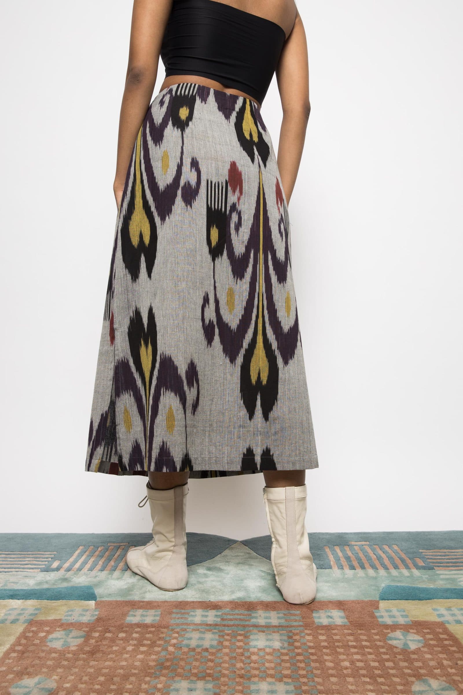 PLEATED MIDI SKIRT hover