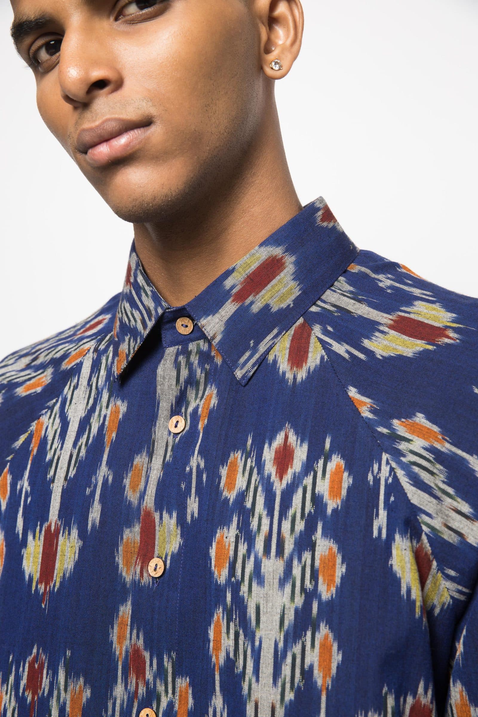 THE ROYAL RAGLAN image 4