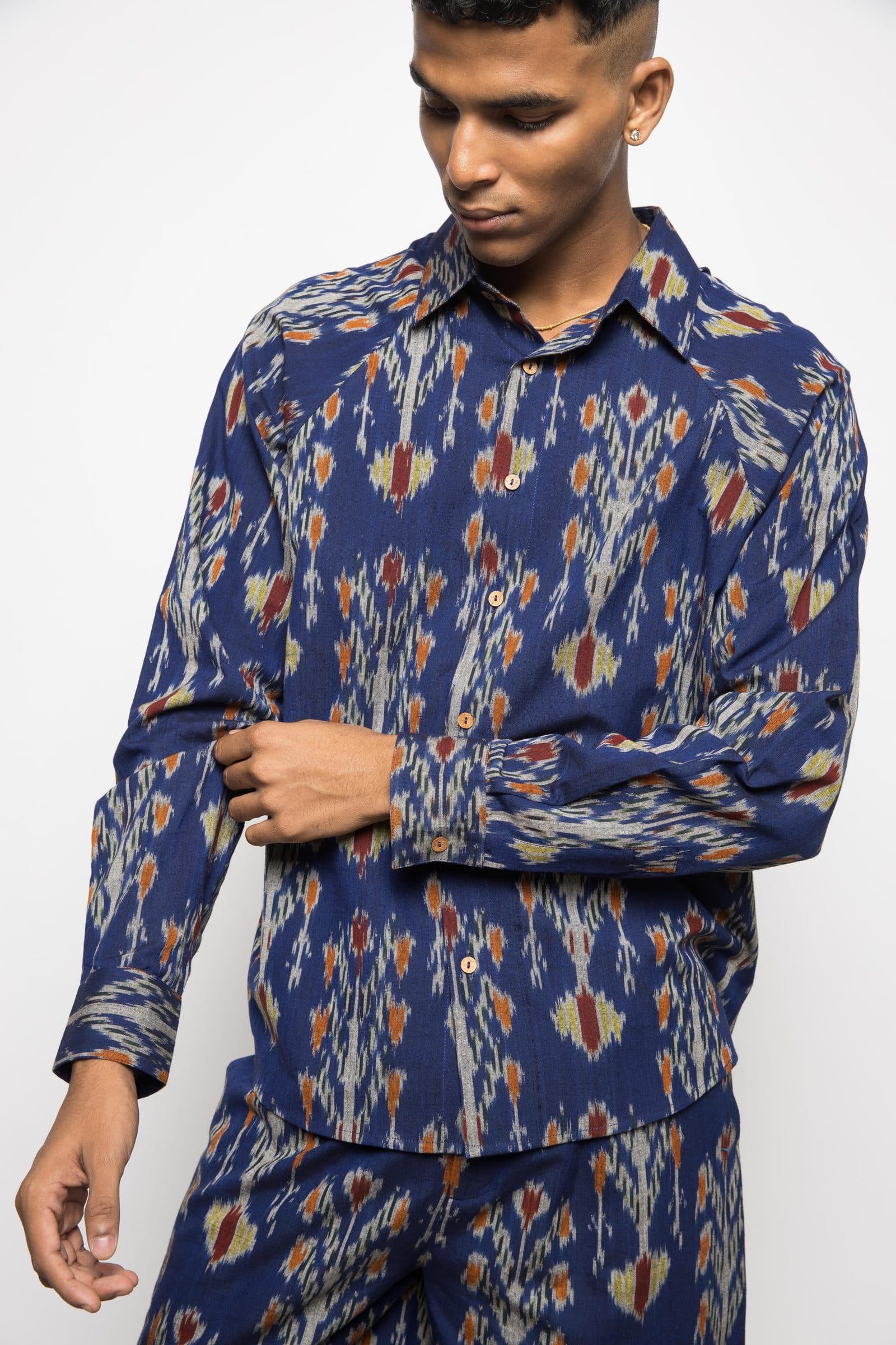THE ROYAL RAGLAN image 5