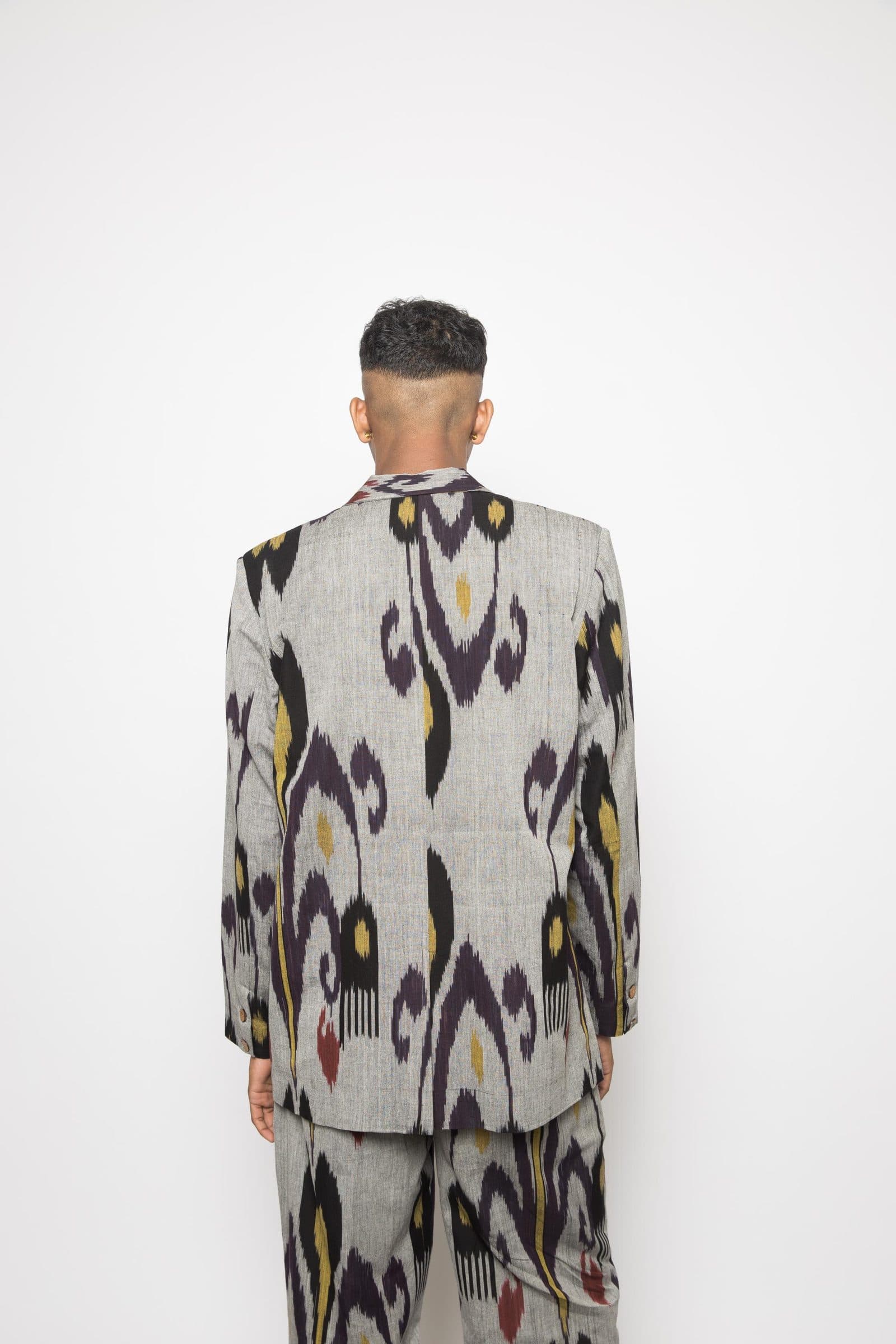 CLASSIC IKAT BLAZER image 4