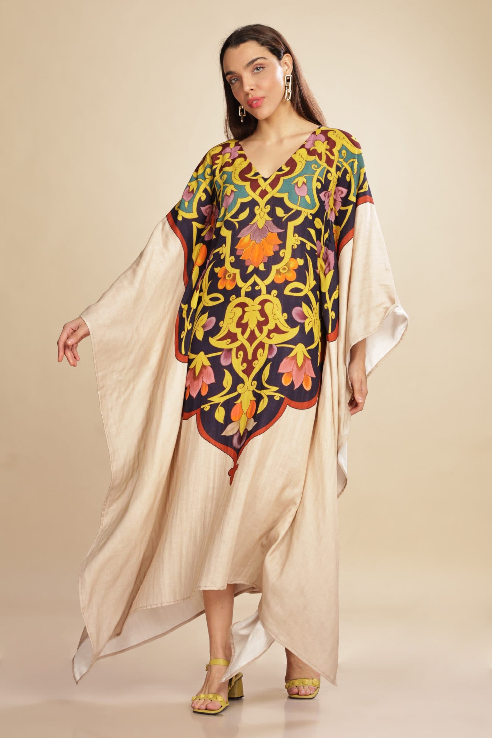 Zarin Kaftaan image 2