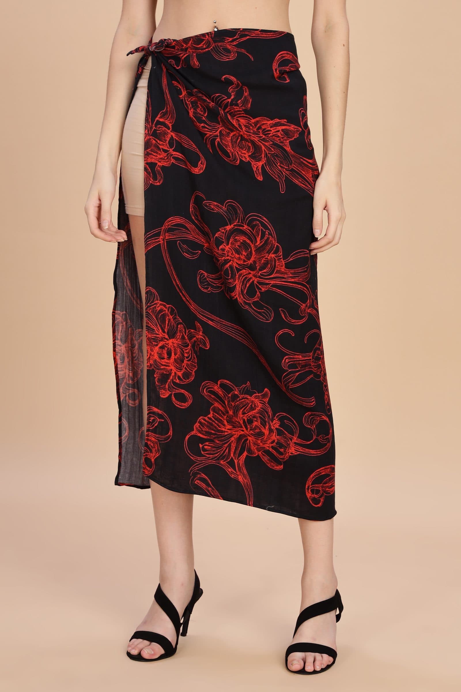 Raging Bloom Scarf image 2