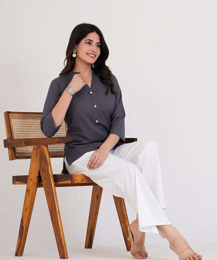 Women’s Solid Grey Kurti image 1