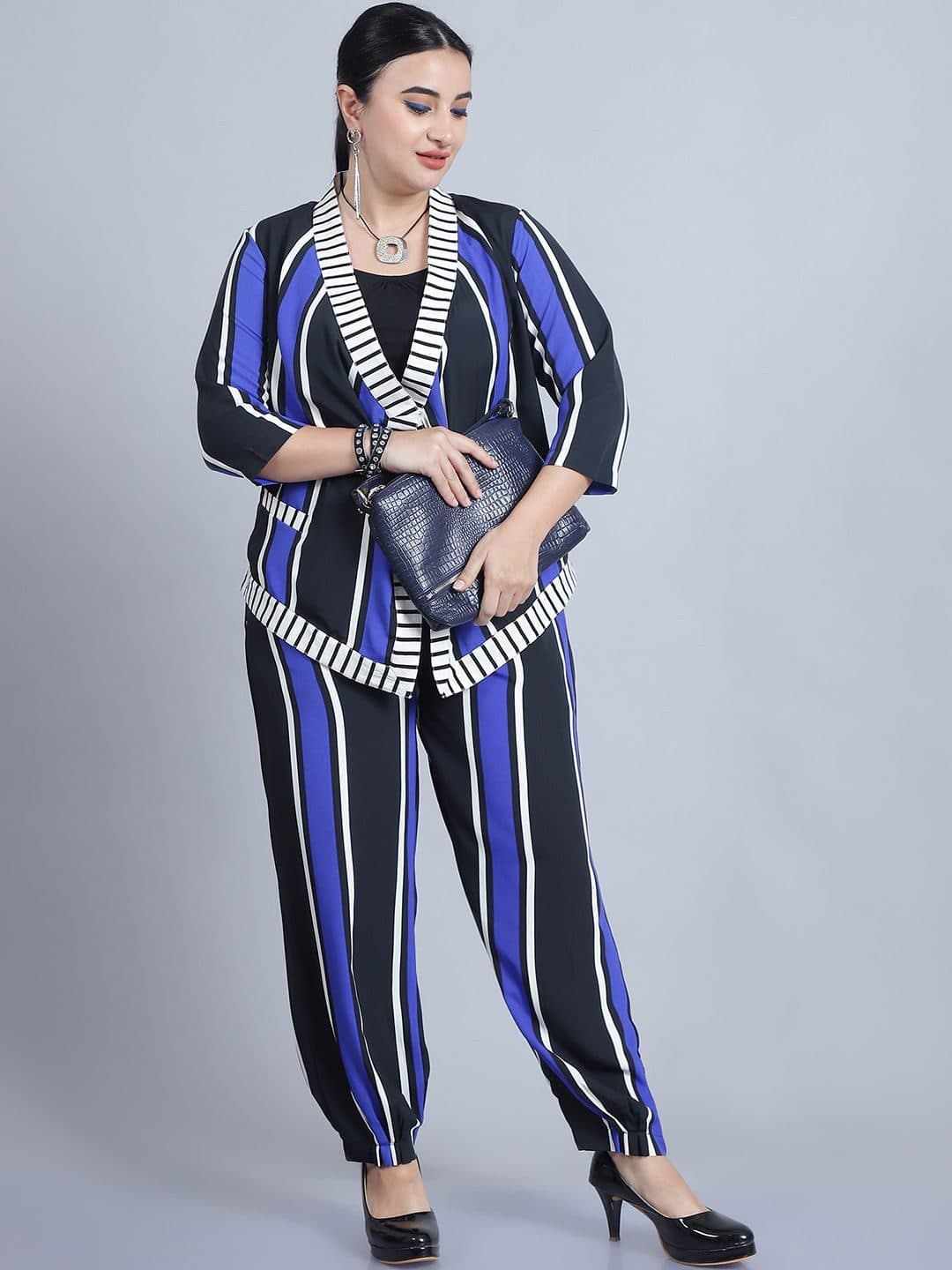 Baawri Striped Shrug & Pant Co-Ords image 6