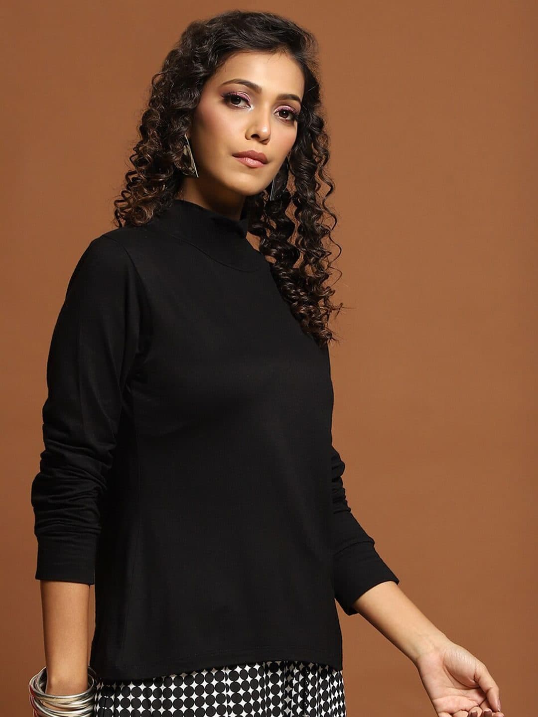 Baawri Turtle Neck T-shirt image 3