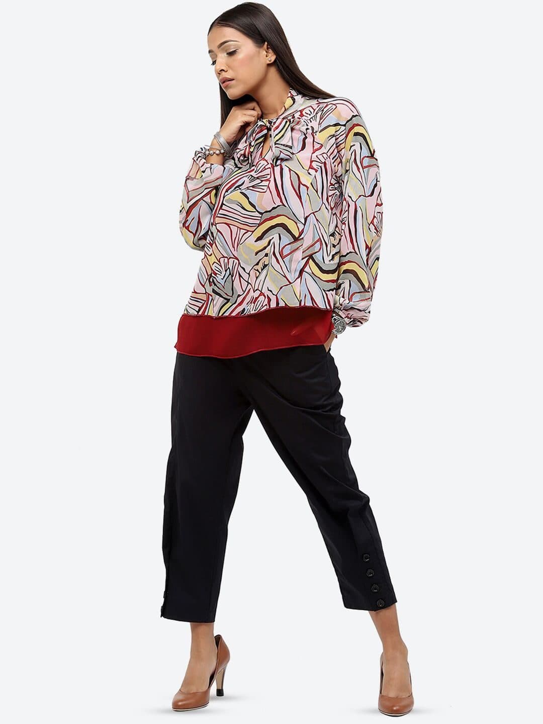 Baawri Abstract Printed Tie-Up Neck Top image 6
