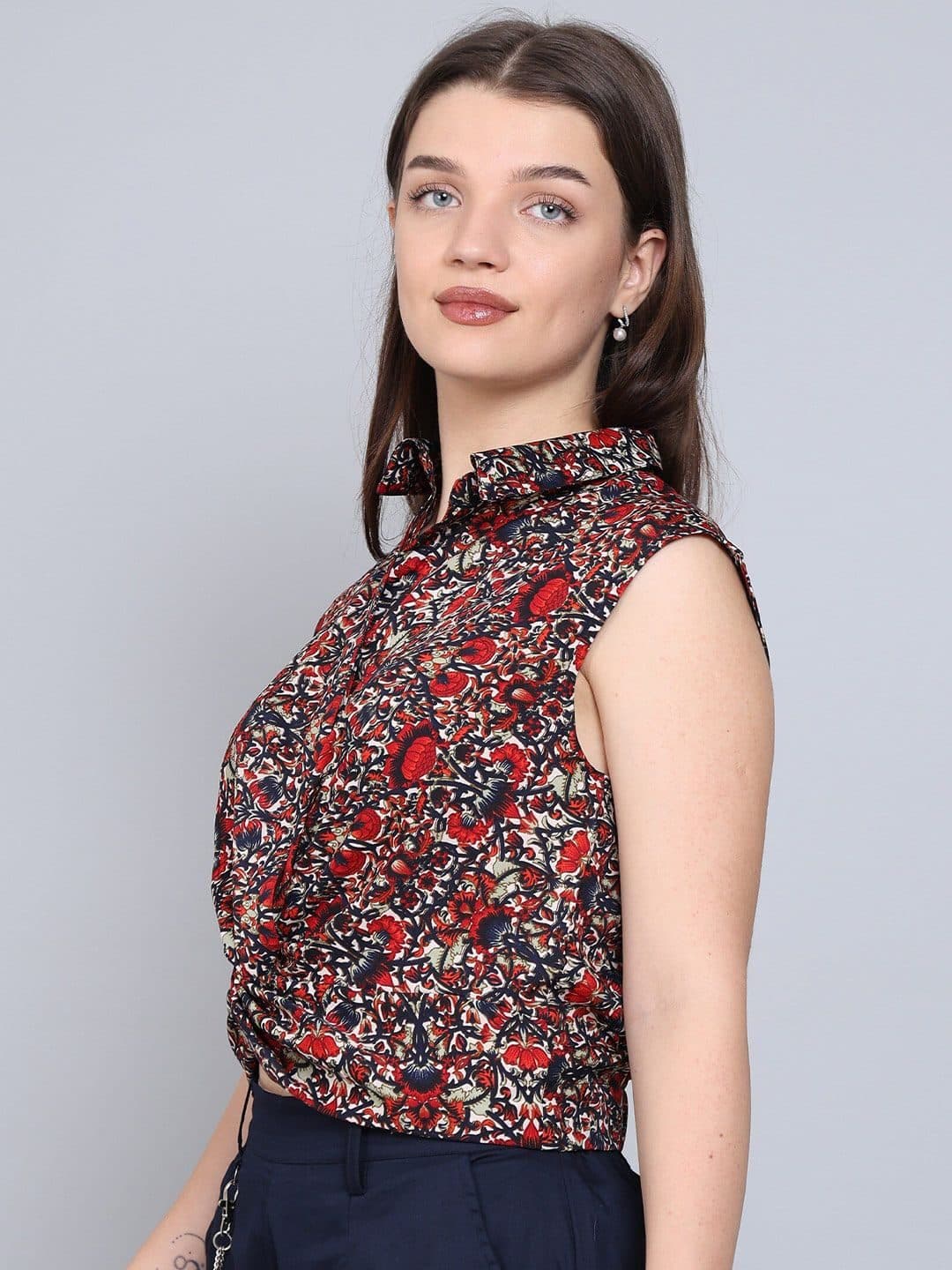 Baawri Floral Print Shirt Collar Sleeveless Wrap Crop Top image 5