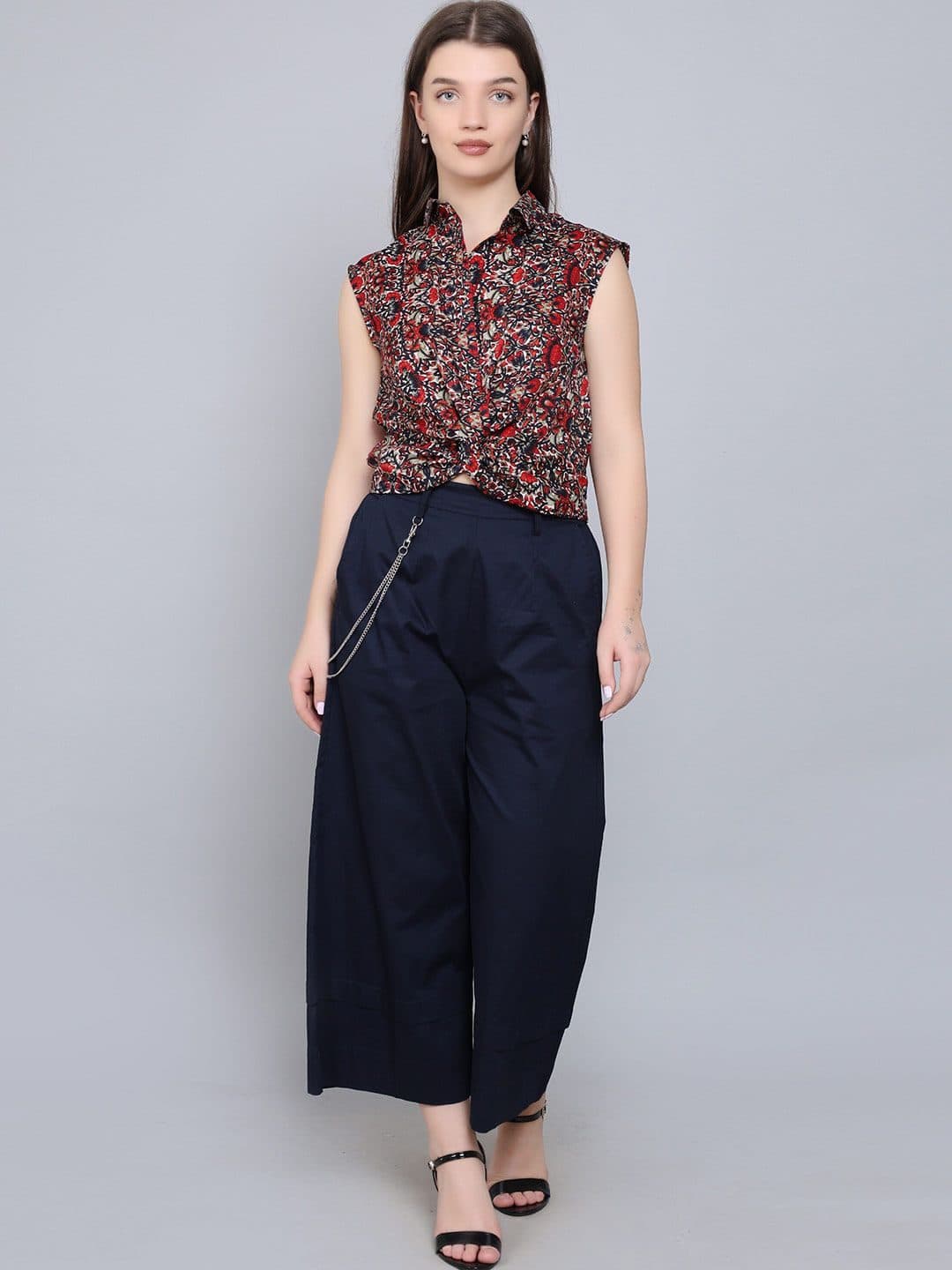 Baawri Floral Print Shirt Collar Sleeveless Wrap Crop Top image 6