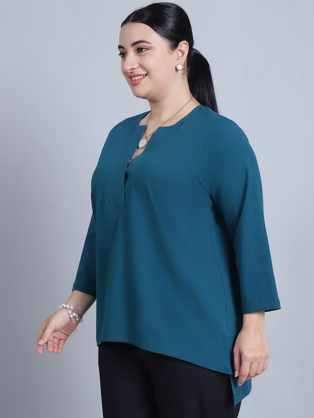 Baawri Solid Notch Round Neck Cotton Top image 5