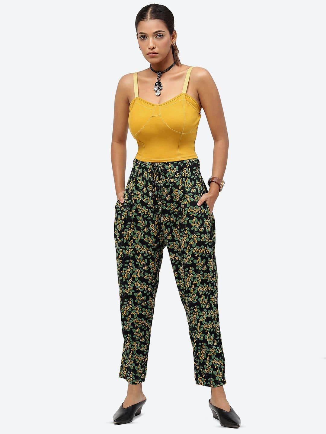 Baawri Solid Shoulder Straps Fitted Topp image 6