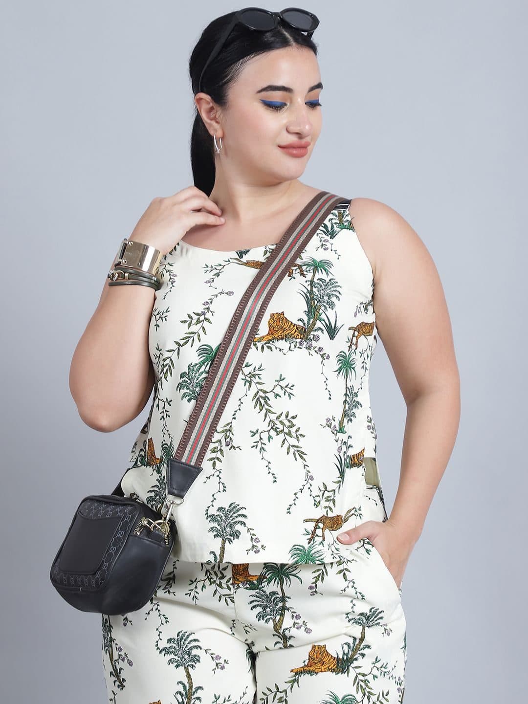 Baawri conversational Printed Round Neck Top With Shorts image 7
