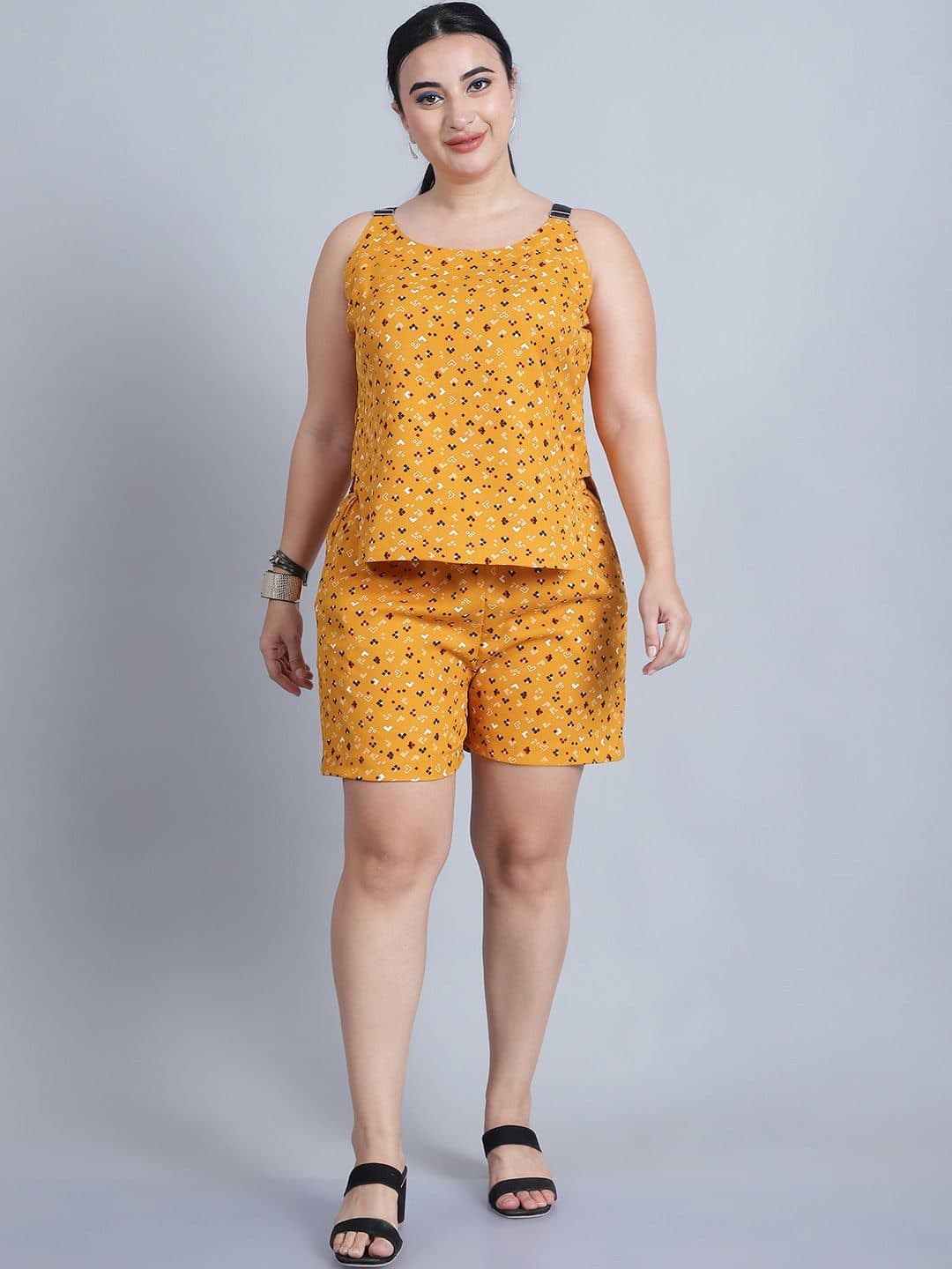 Baawri conversational Printed Round Neck Top With Shorts image 1