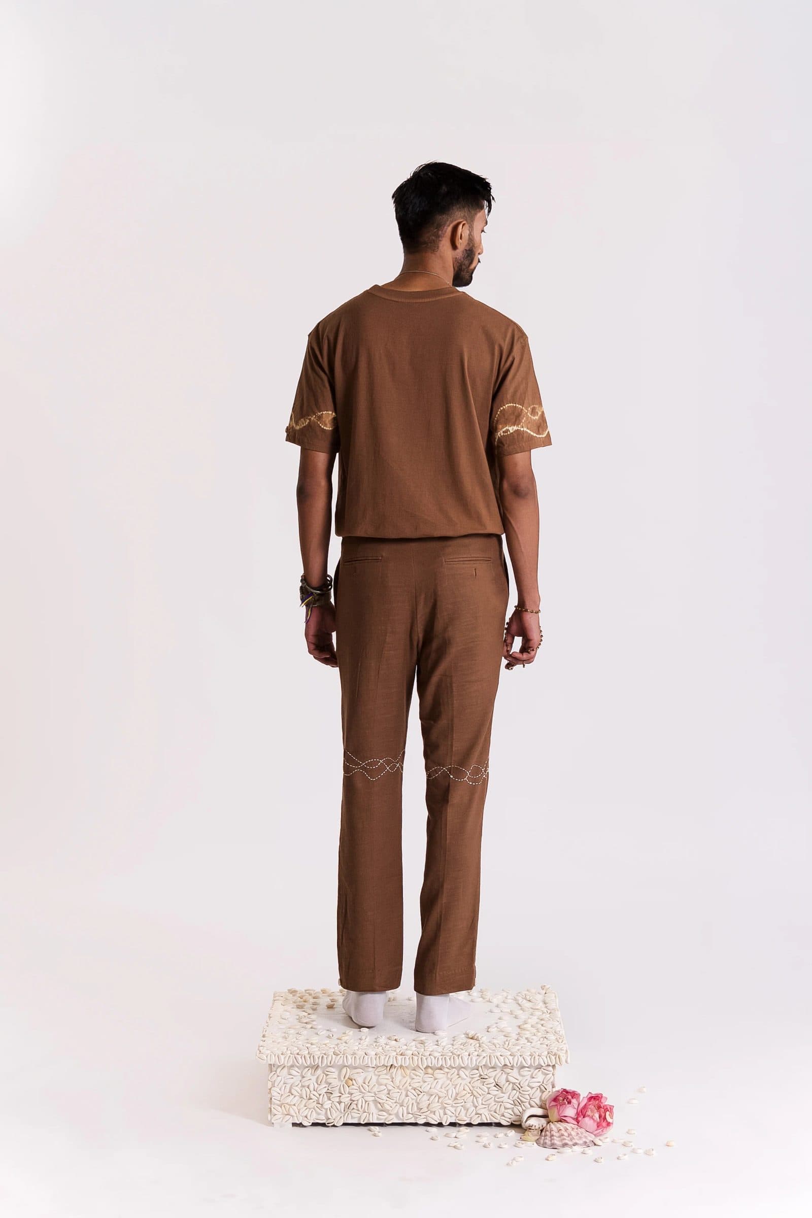 Airavat Shibori T-shirt-Brown image 4
