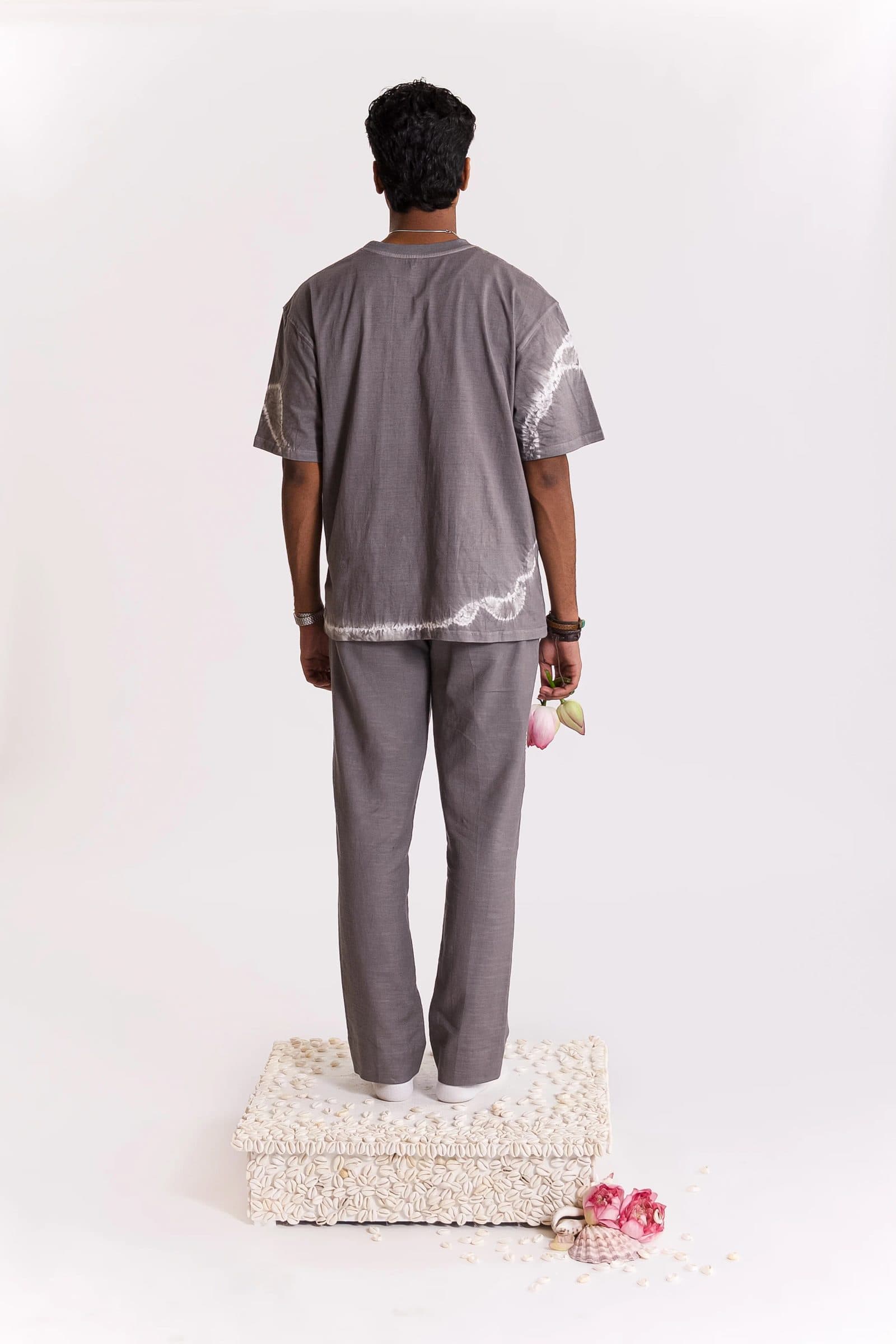 Chandra Lehar Shibori T-shirt-Grey image 3