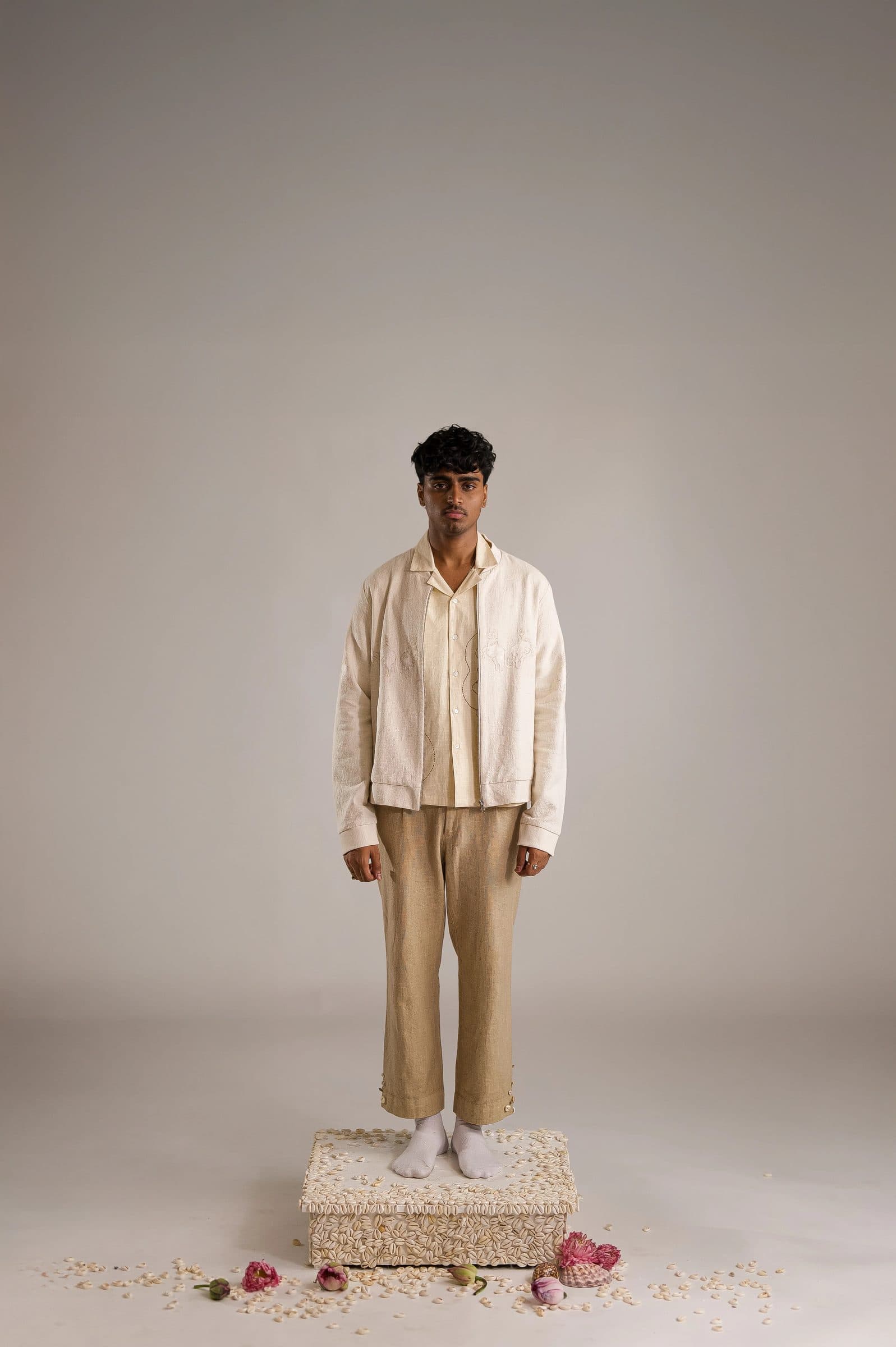 Kaamdhenu Embroidered Bomber - OW image 3