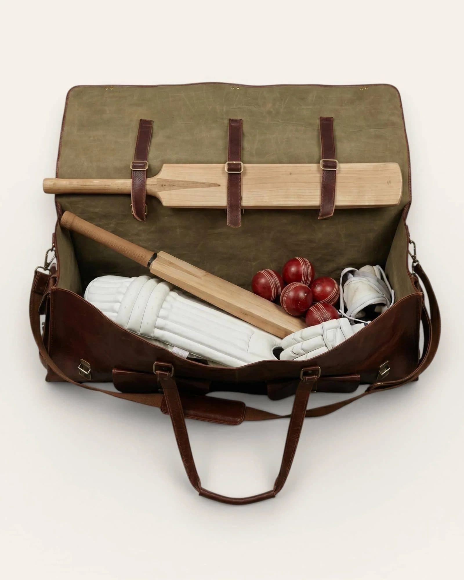 The Bikaner Cricket Holdall image 6