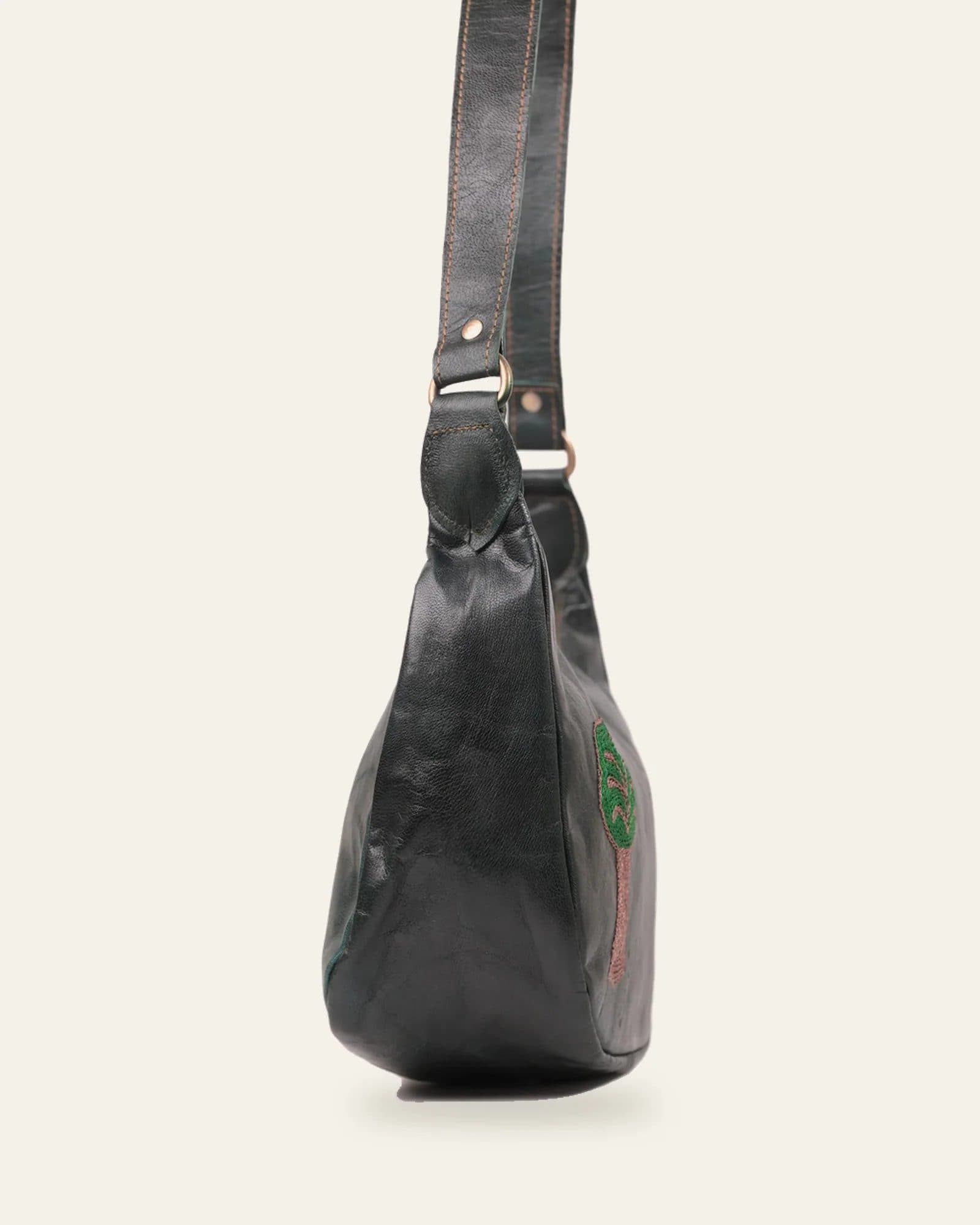 The Kashida Shoulder Bag image 11