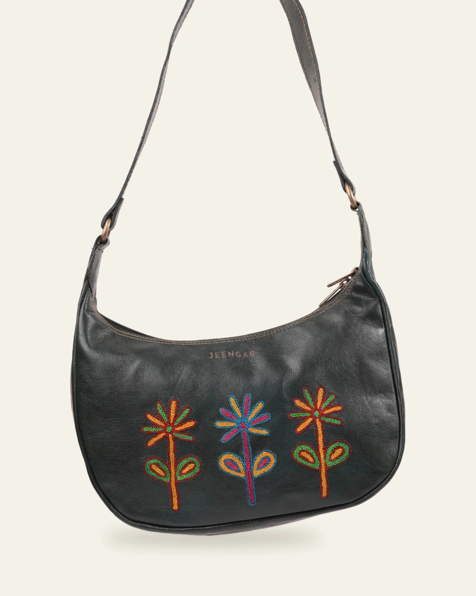 The Kashida Shoulder Bag image 25