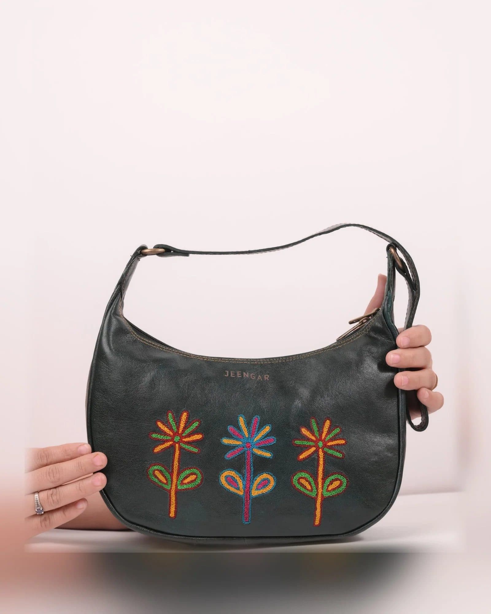 The Kashida Shoulder Bag image 30