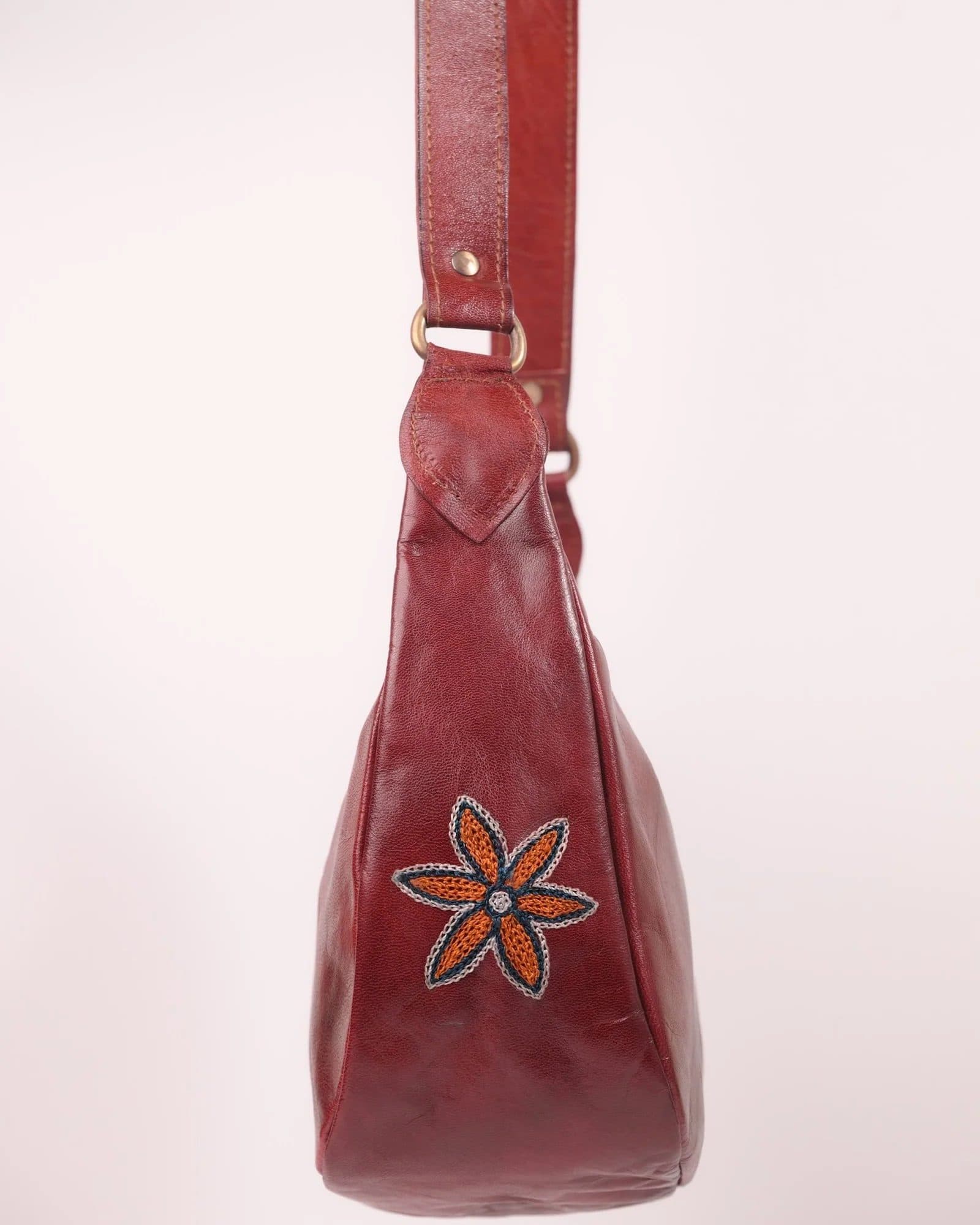 The Kashida Shoulder Bag image 46