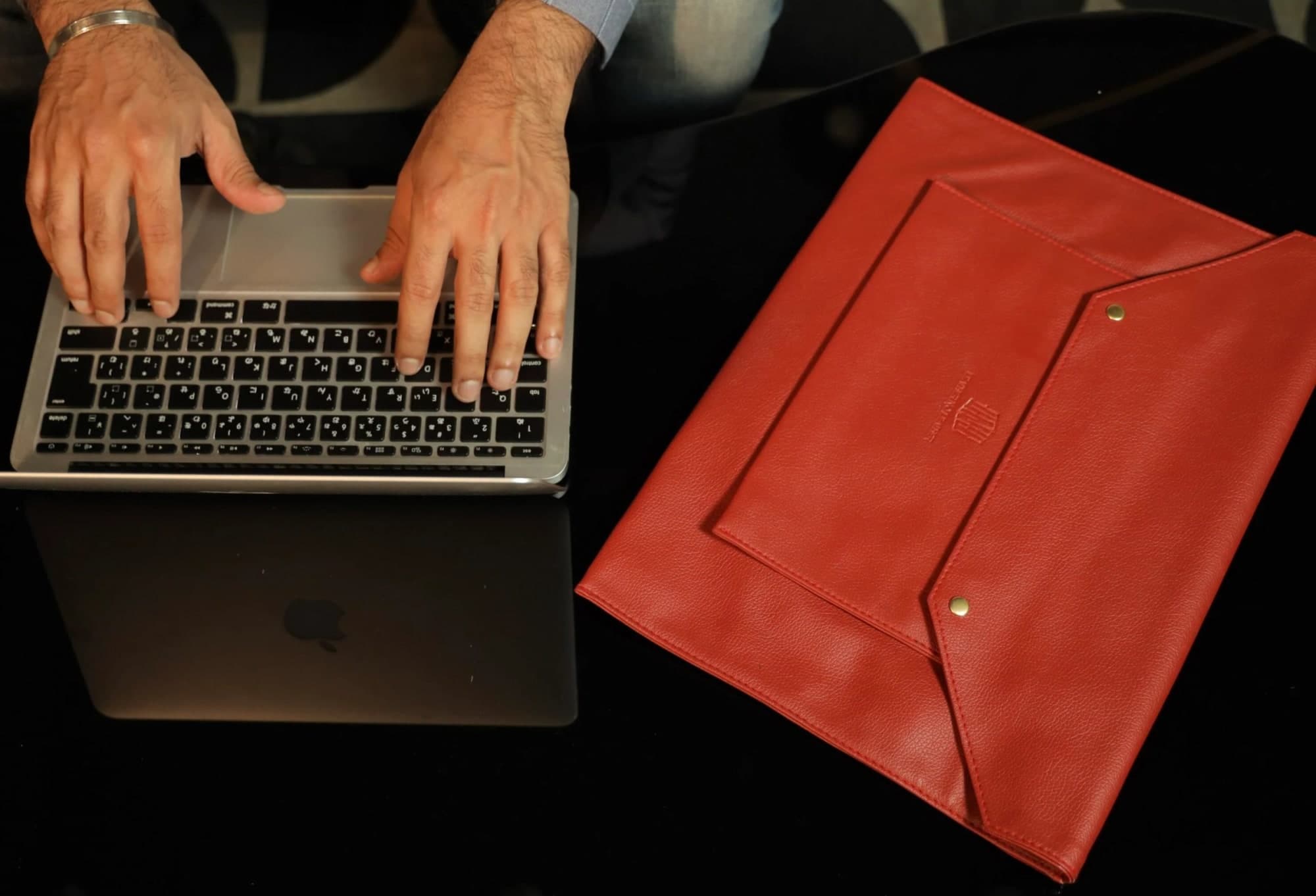 Urban Laptop Sleeve - Red image 1