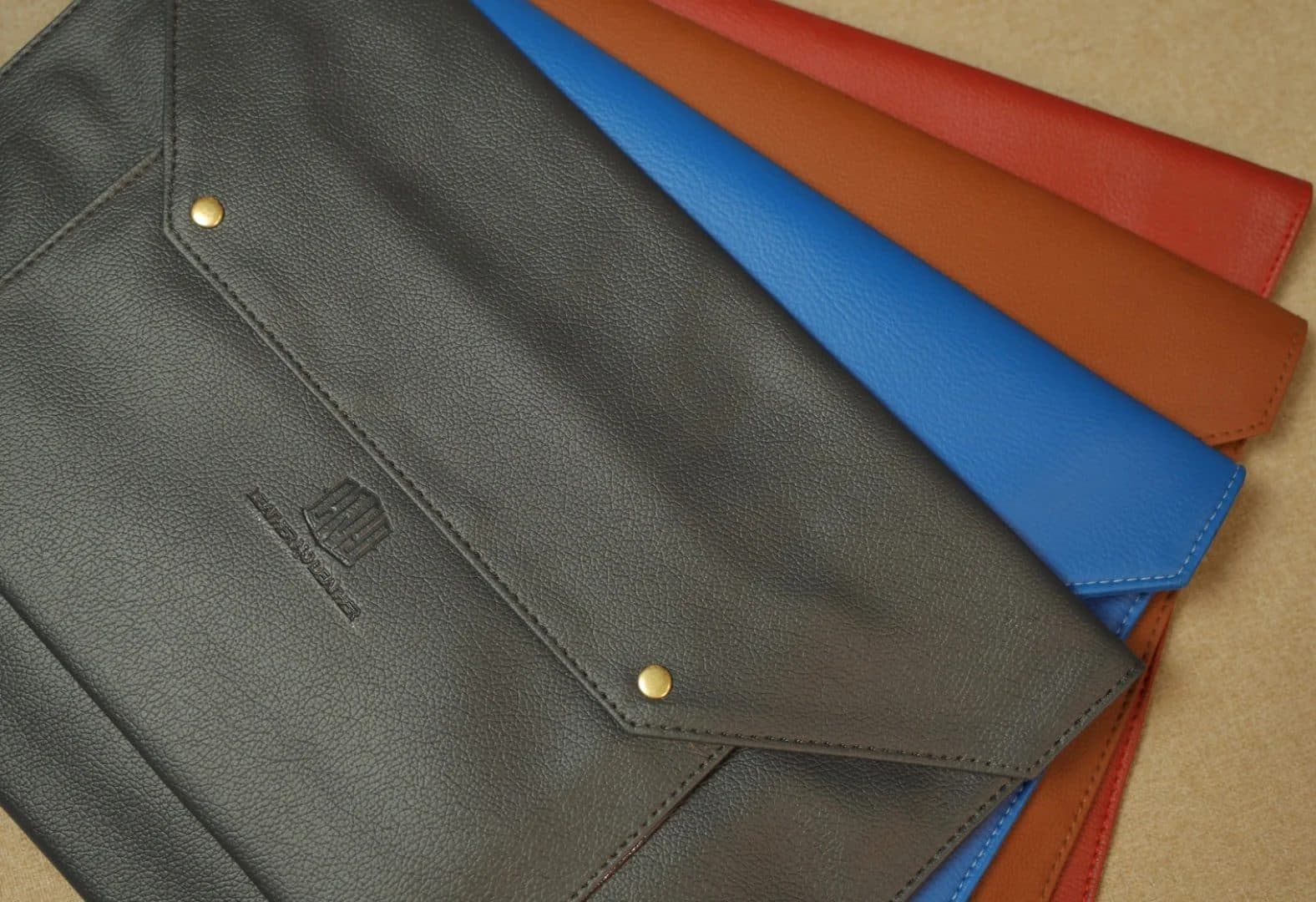 Urban Laptop Sleeve - Red image 2