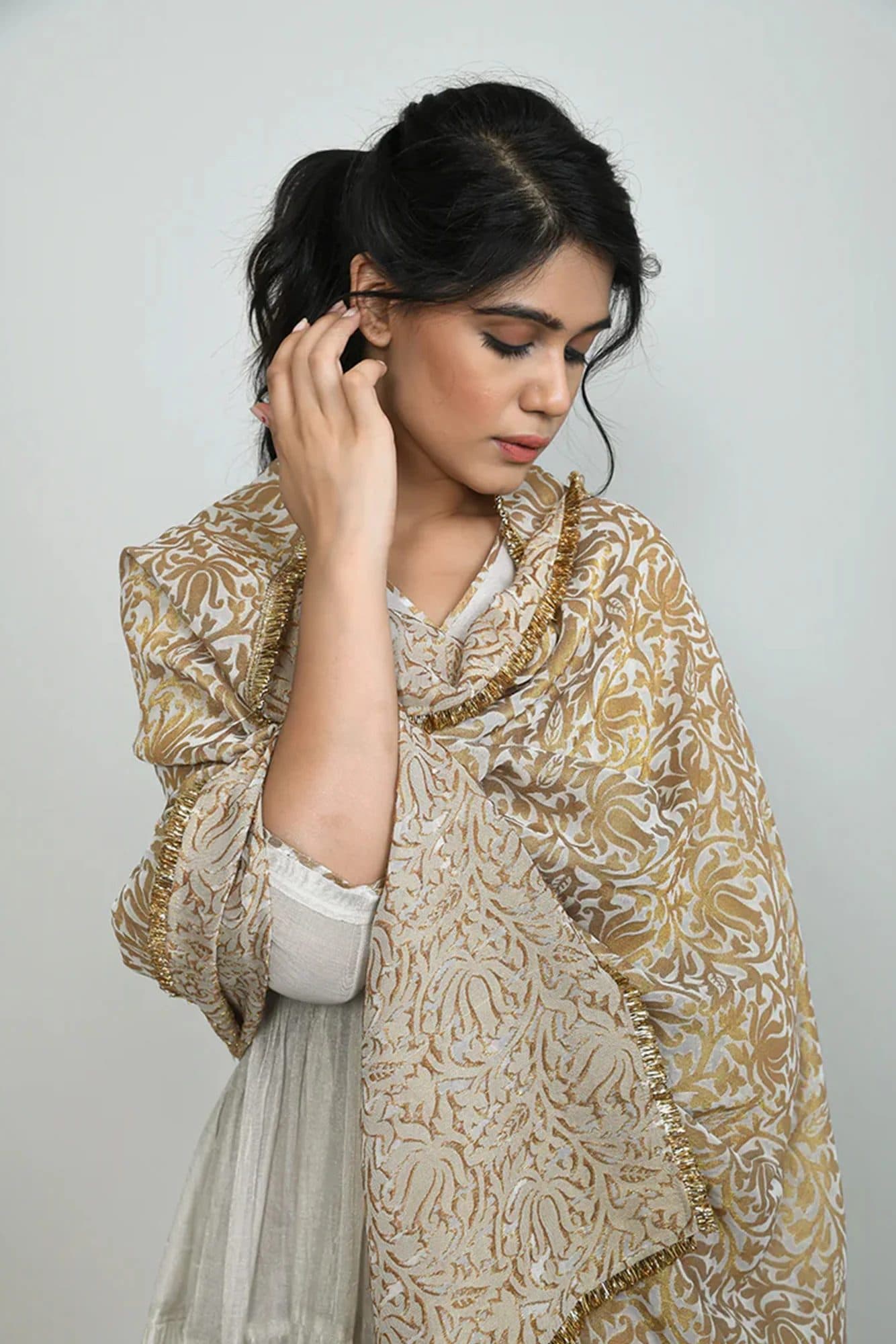 Alamzeb Tissue Angarkha Suit image 2