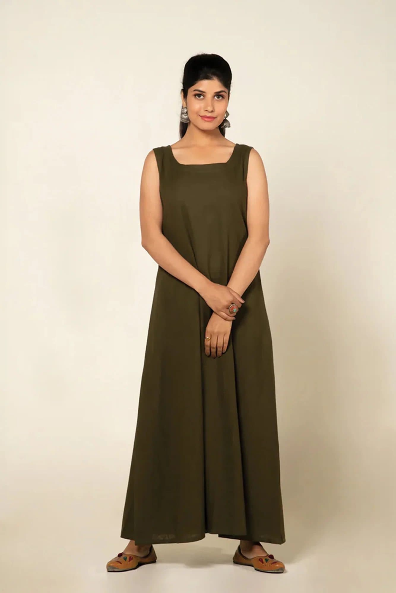 Army Green Everyday Elegance Kurta Set image 6