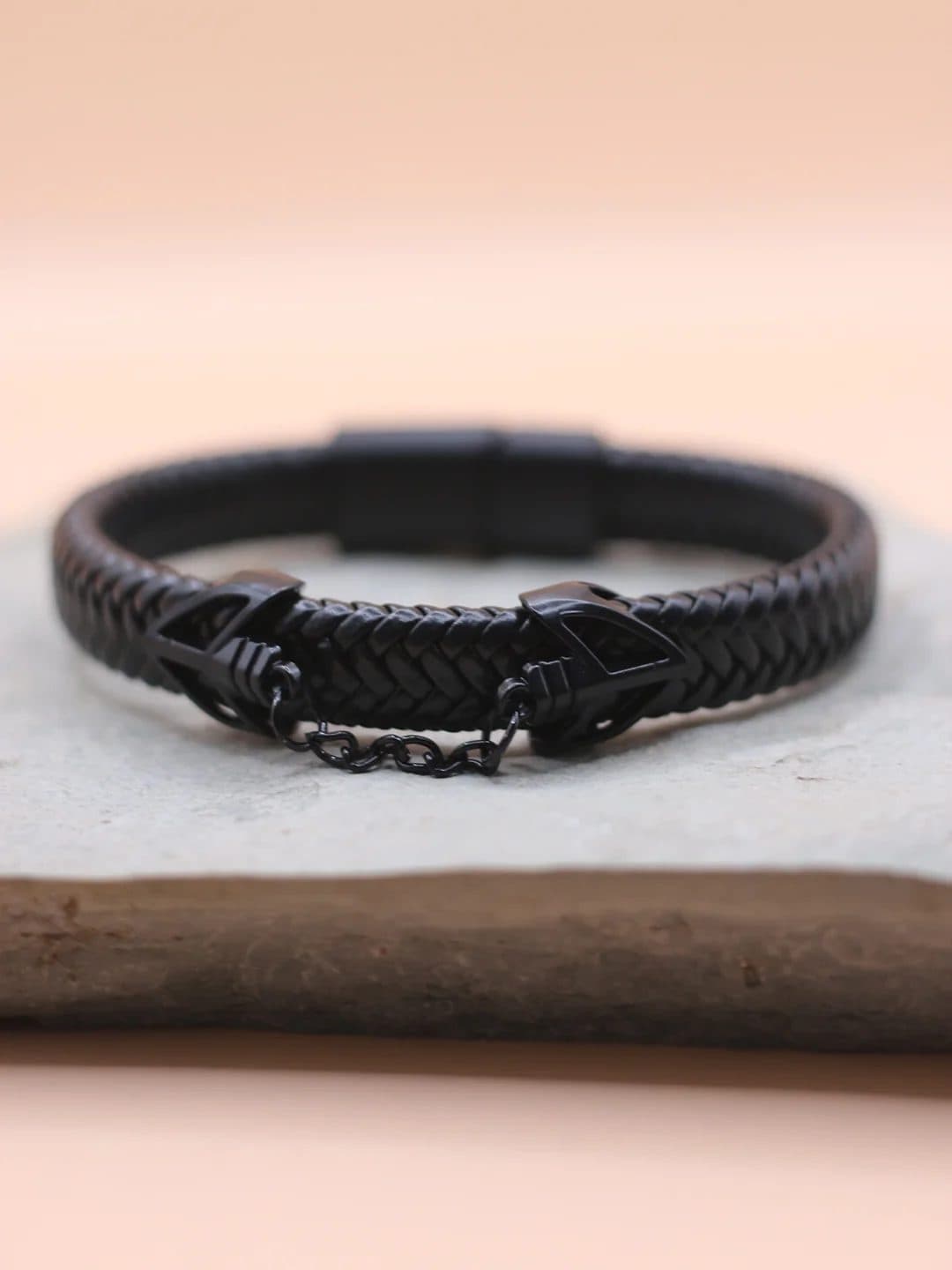 BLACK ANCHOR CHAIN BRACELET FOR MEN image 1