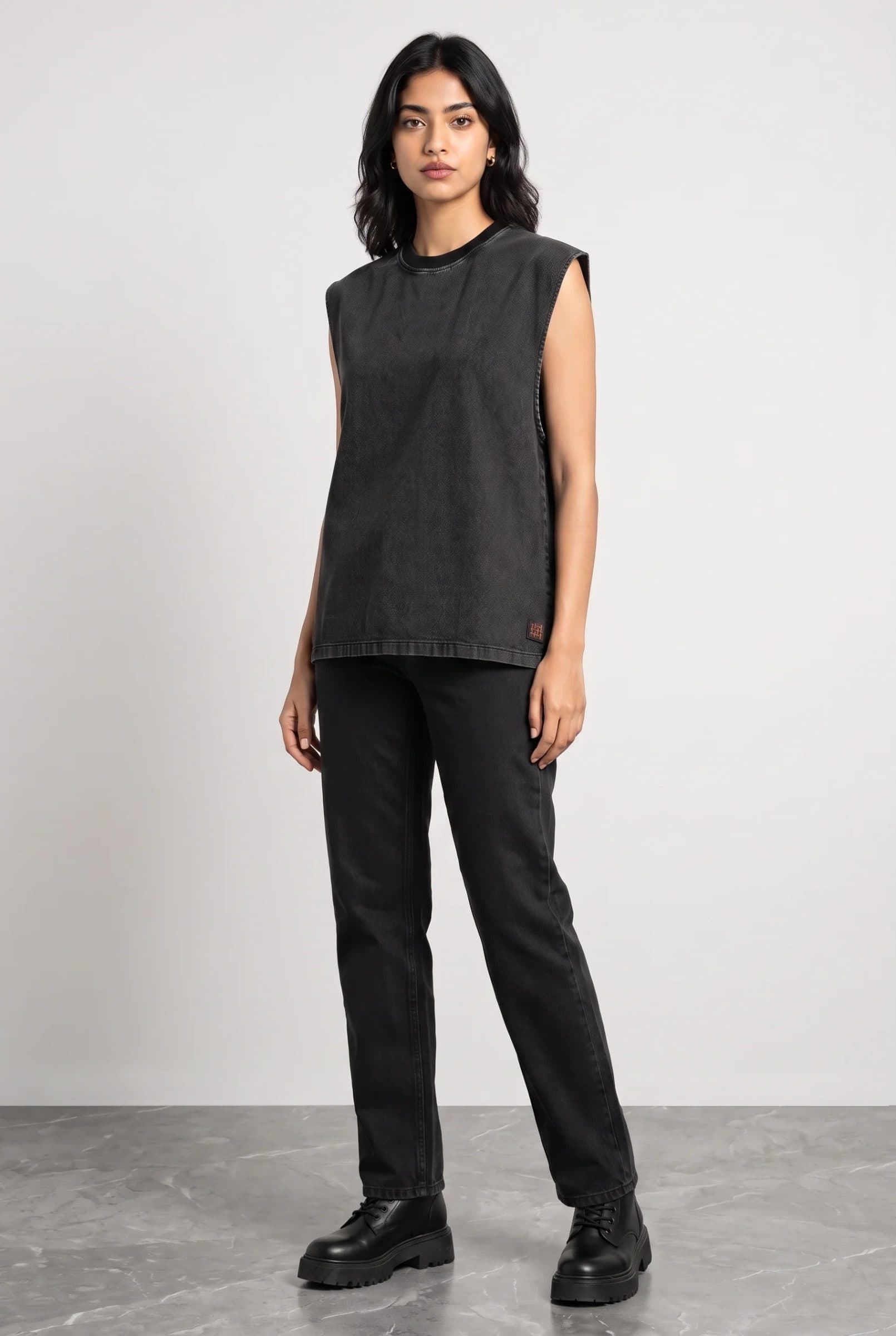 BLACK DENIM WOMEN'S TANK TOP image 4