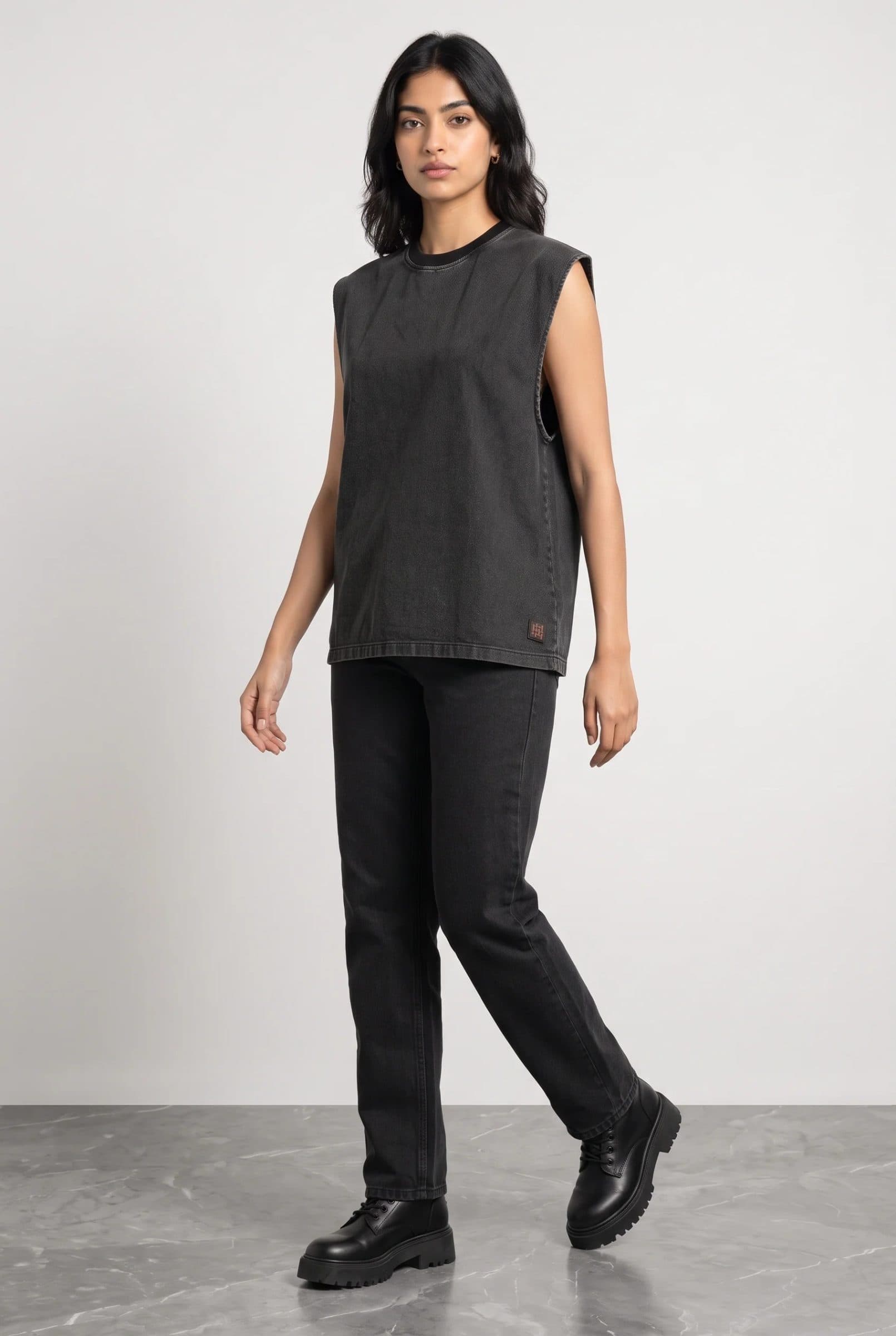 BLACK DENIM WOMEN'S TANK TOP image 7