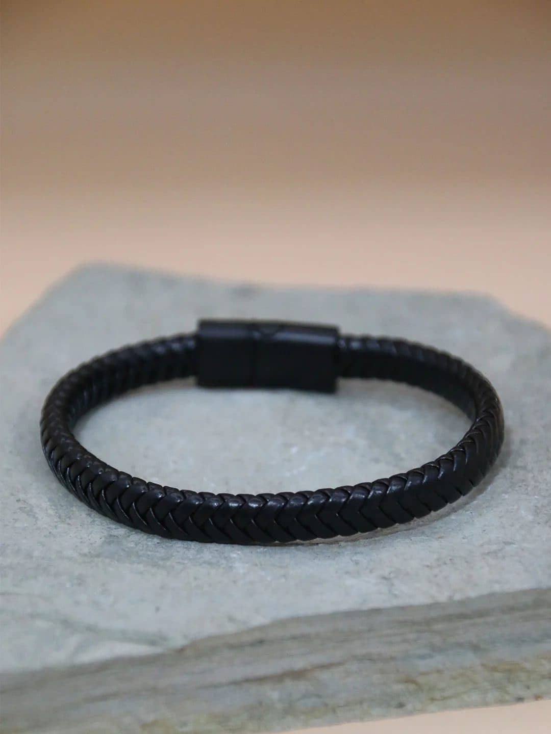BLACK FUSION BRACELET FOR MEN image 2