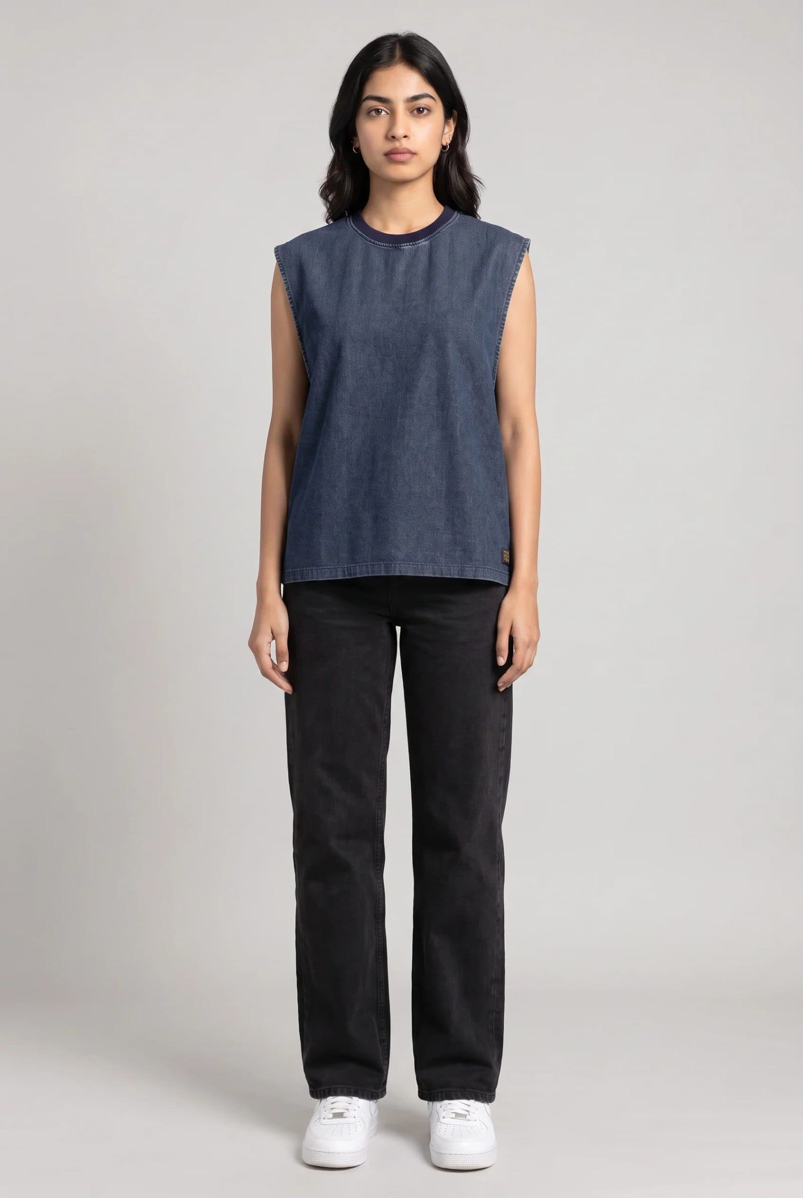 BLUE DENIM WOMEN'S TANK TOP image 4
