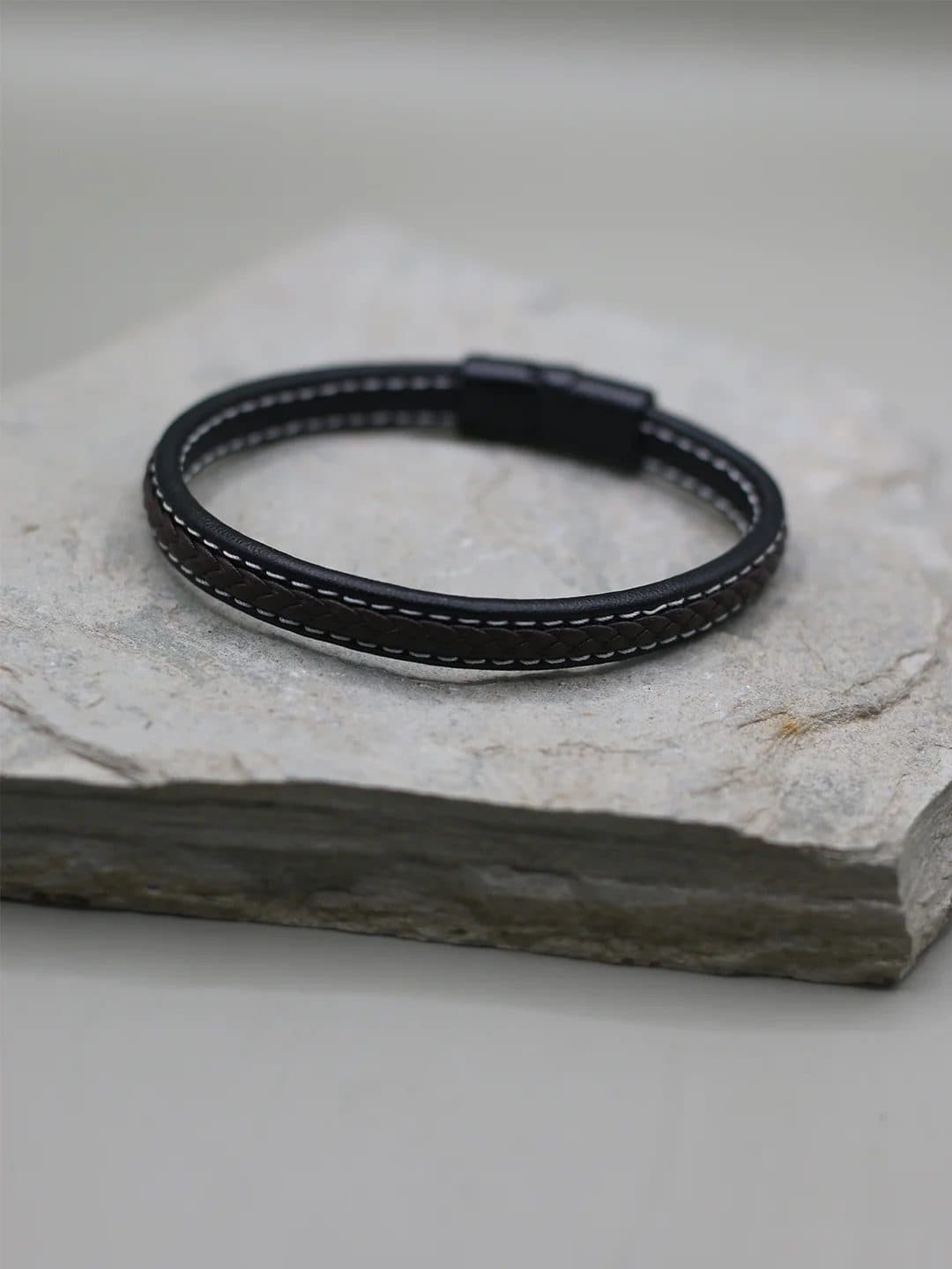 BROWN CROSS PATTERN STITCH BRACELET FOR MEN image 2
