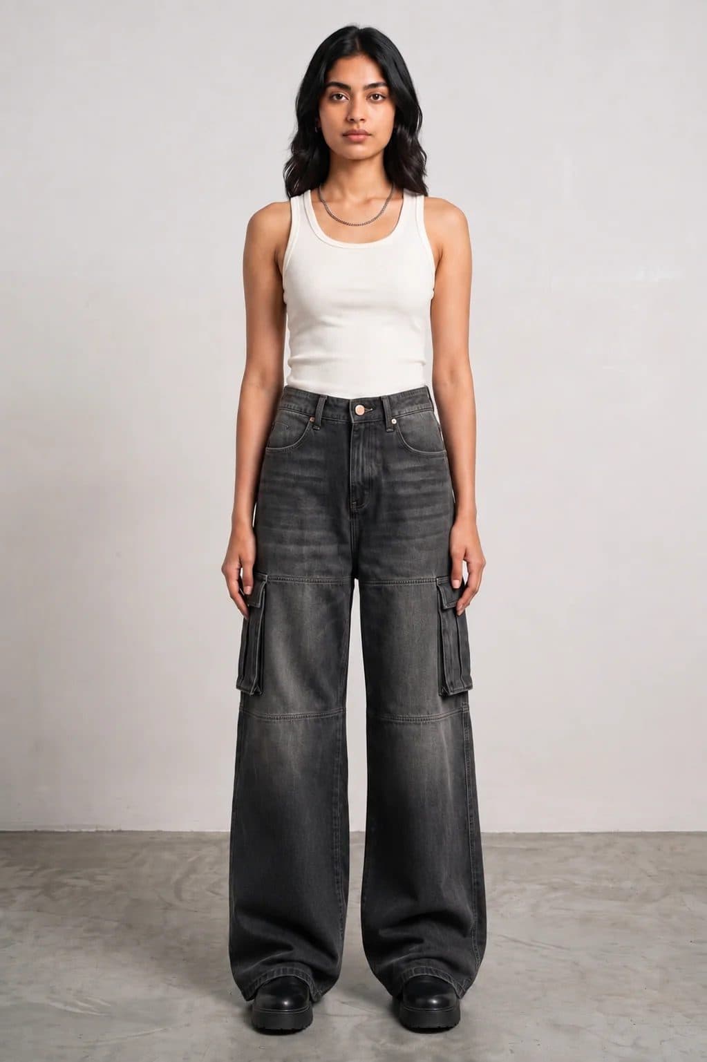 CARBON BLACK DENIM WOMEN'S CARGO image 3
