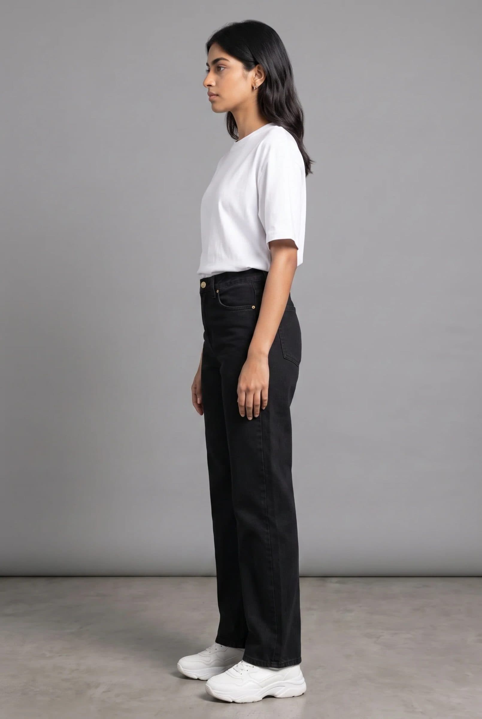 CLASSIC BLACK DENIM WOMEN'S JEANS image 7