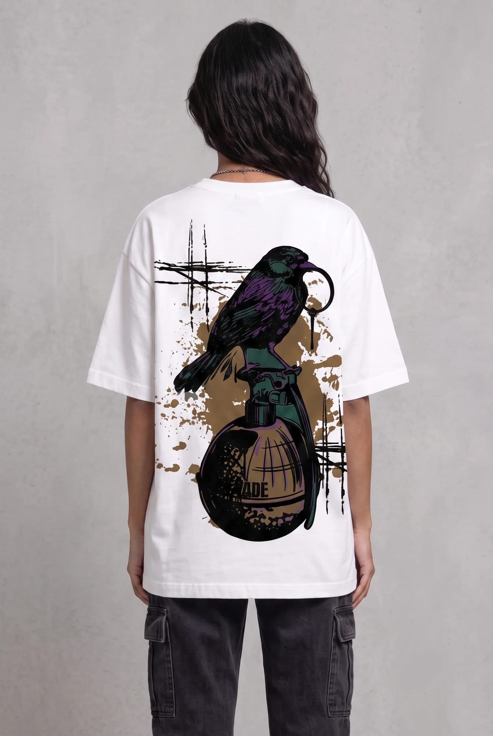 GRENADE WHITE WOMEN’S OVERSIZED T-SHIRT image 3