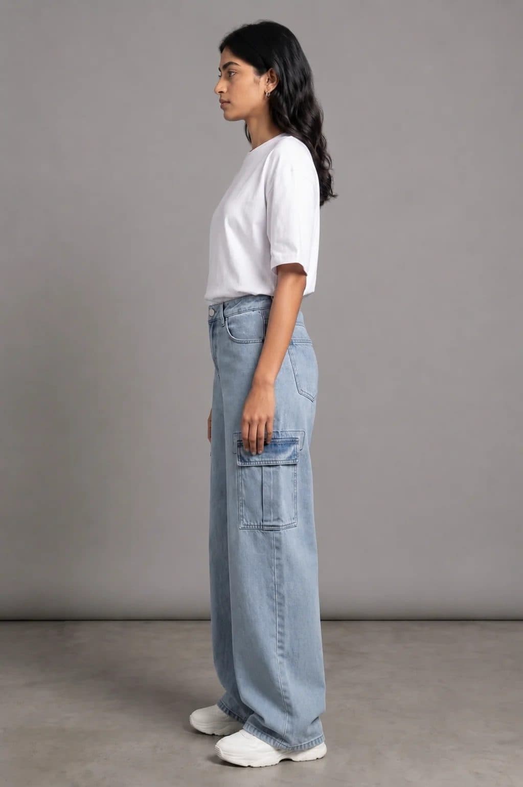 ICED DENIM WOMEN'S CARGO image 6