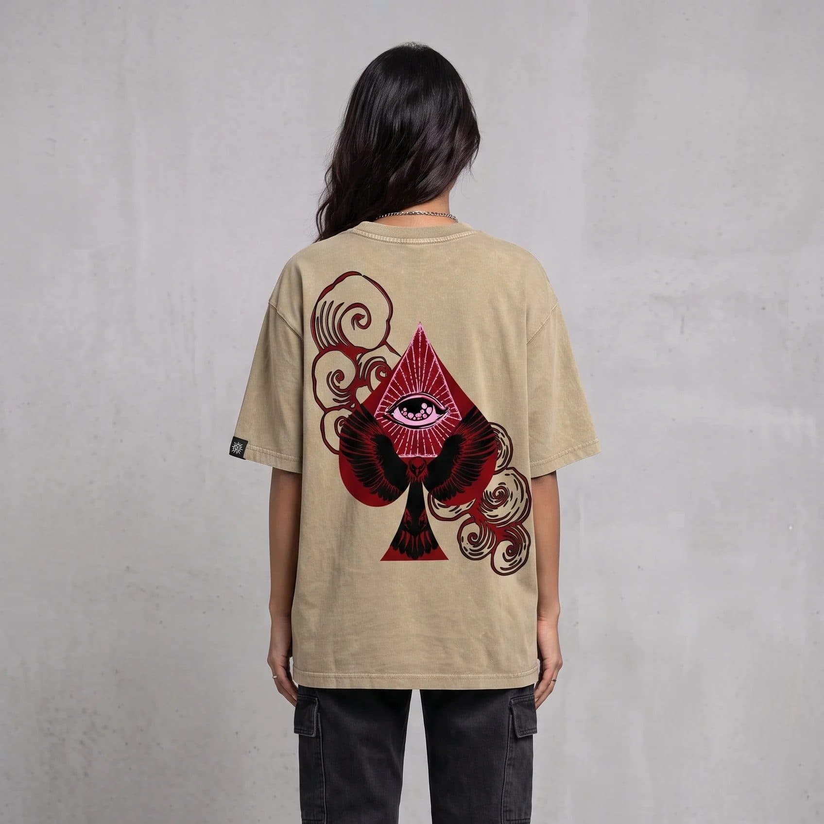 SPADE OF SECRETS BEIGE ACIDWASH WOMEN’S OVERSIZED T-SHIRT image 3