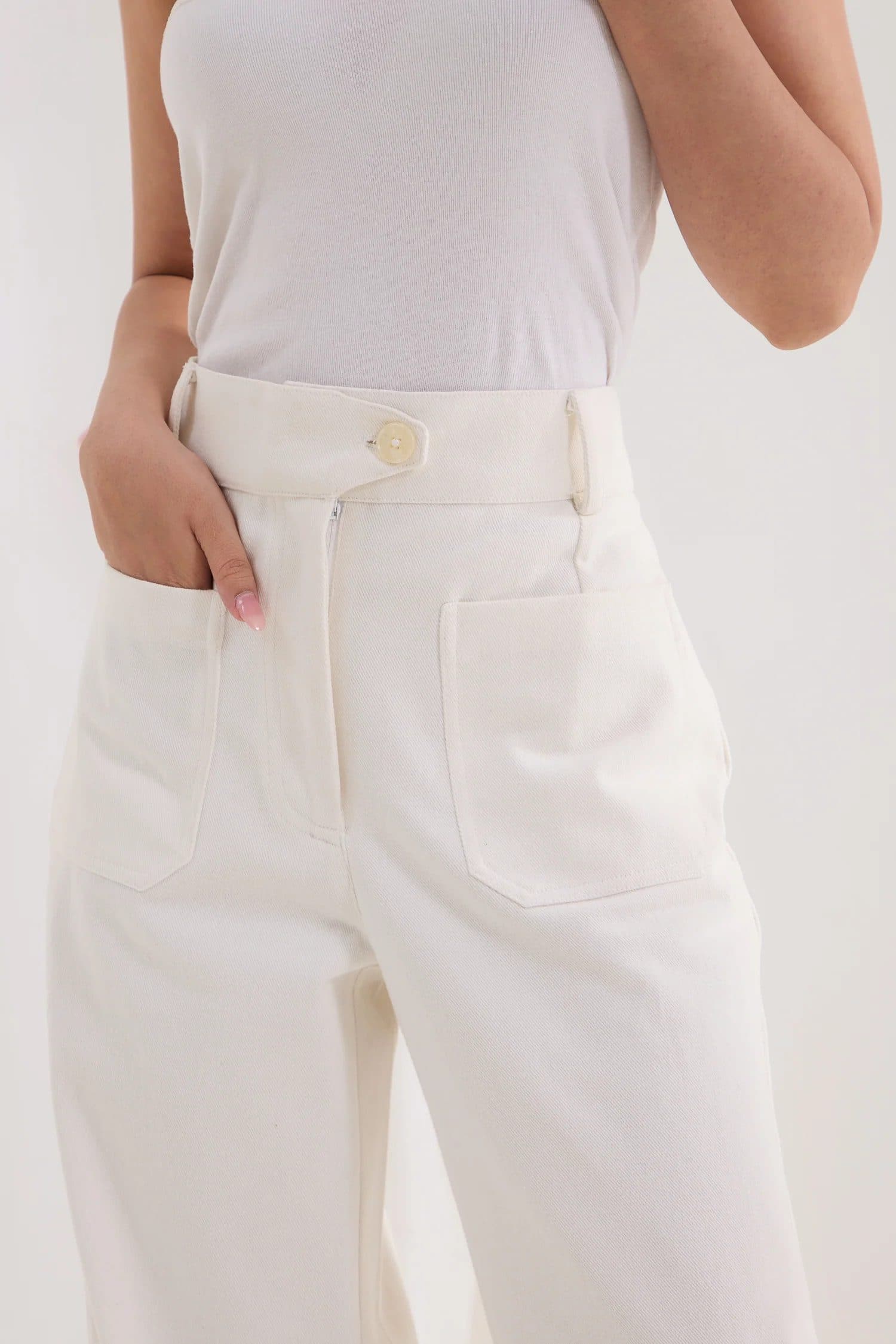 Safed Jeans image 2
