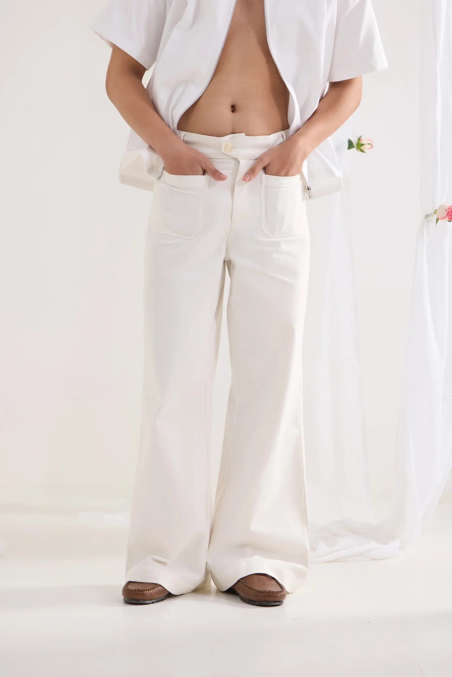 Safed Pants image 5