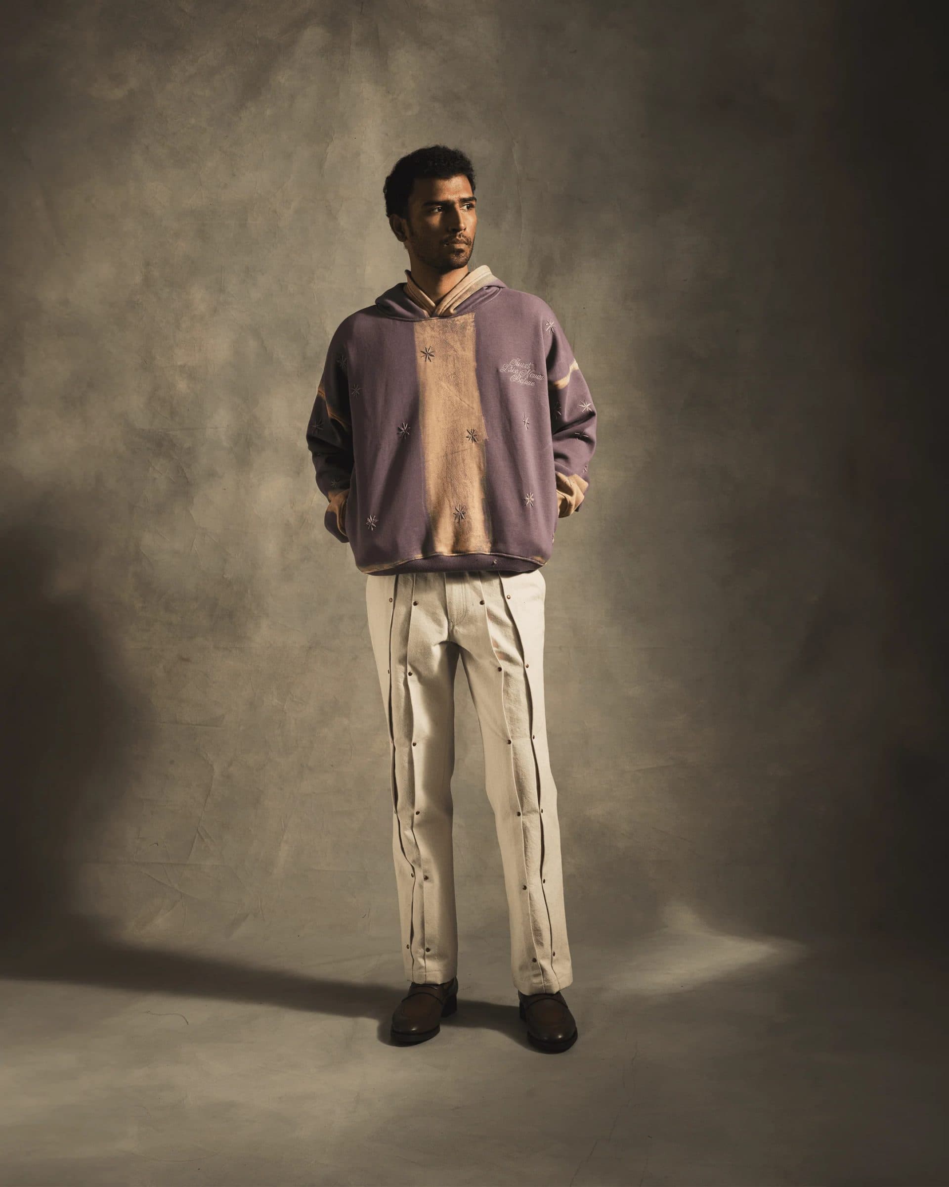 Double Pleat Jeans In White image 3