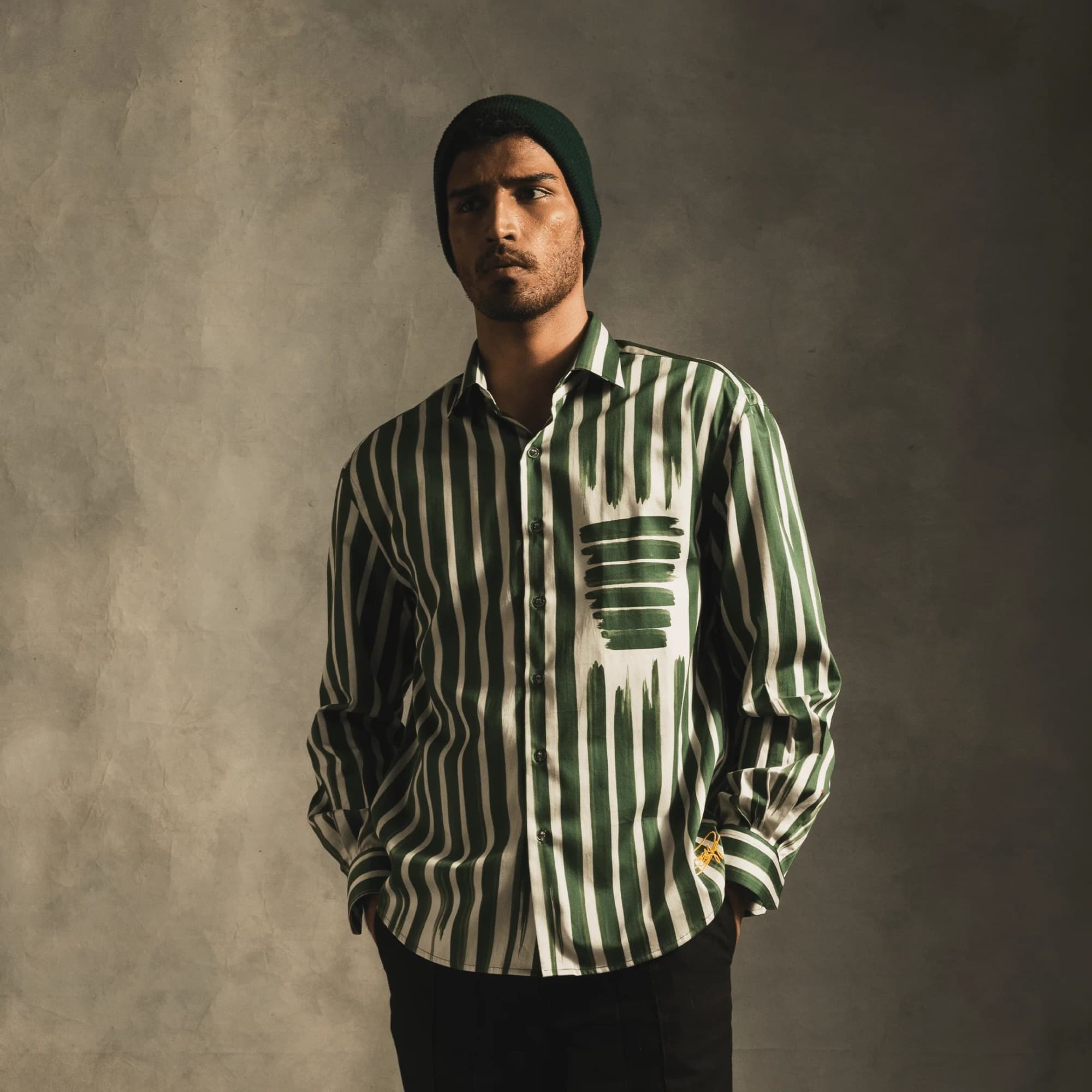 Fake Stripe Shirt In Green image 1